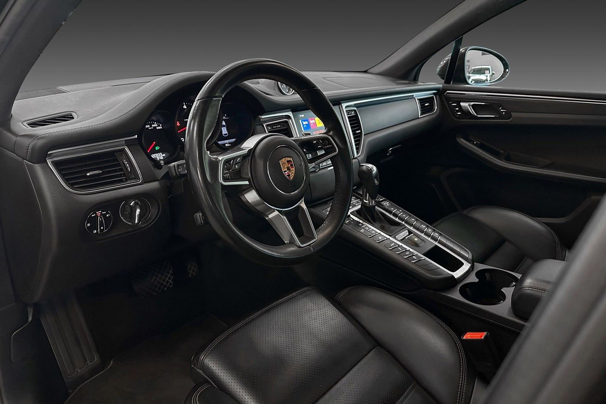 Porsche Macan PDK, 252hp, 2018