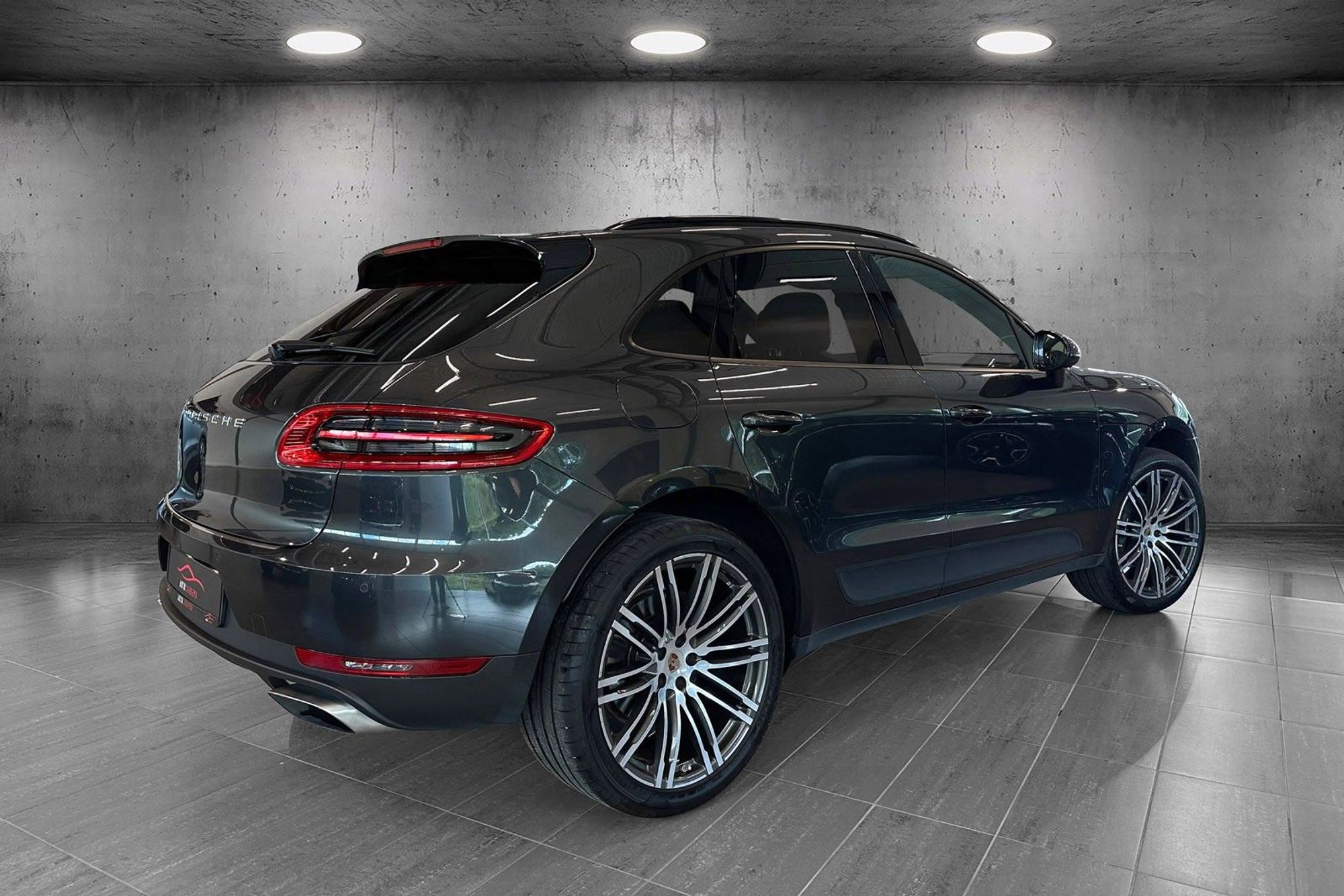 Porsche Macan PDK, 252hp, 2018