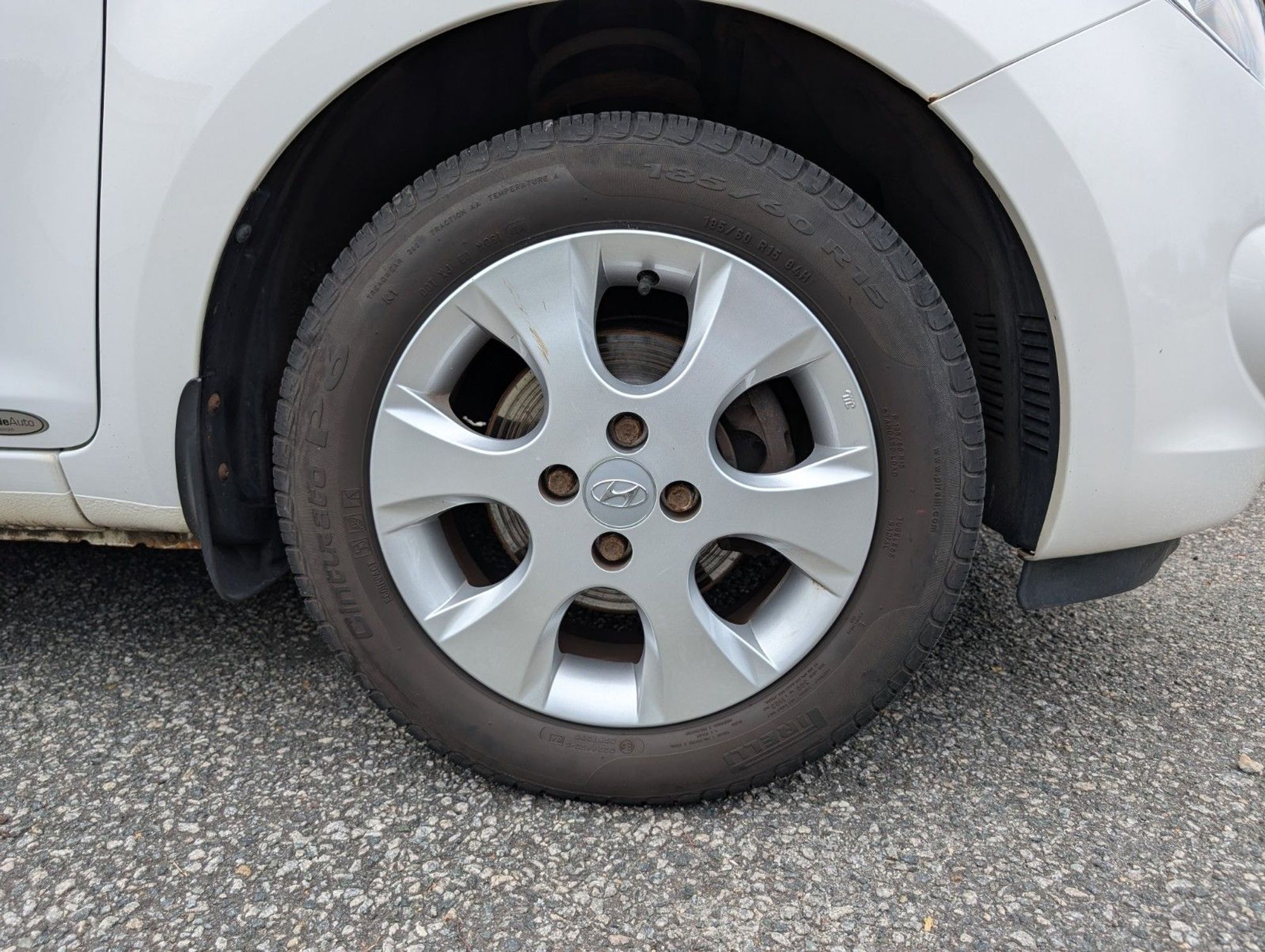 Hyundai i20 5-door 1.2 Manual, 77hp, 2011
