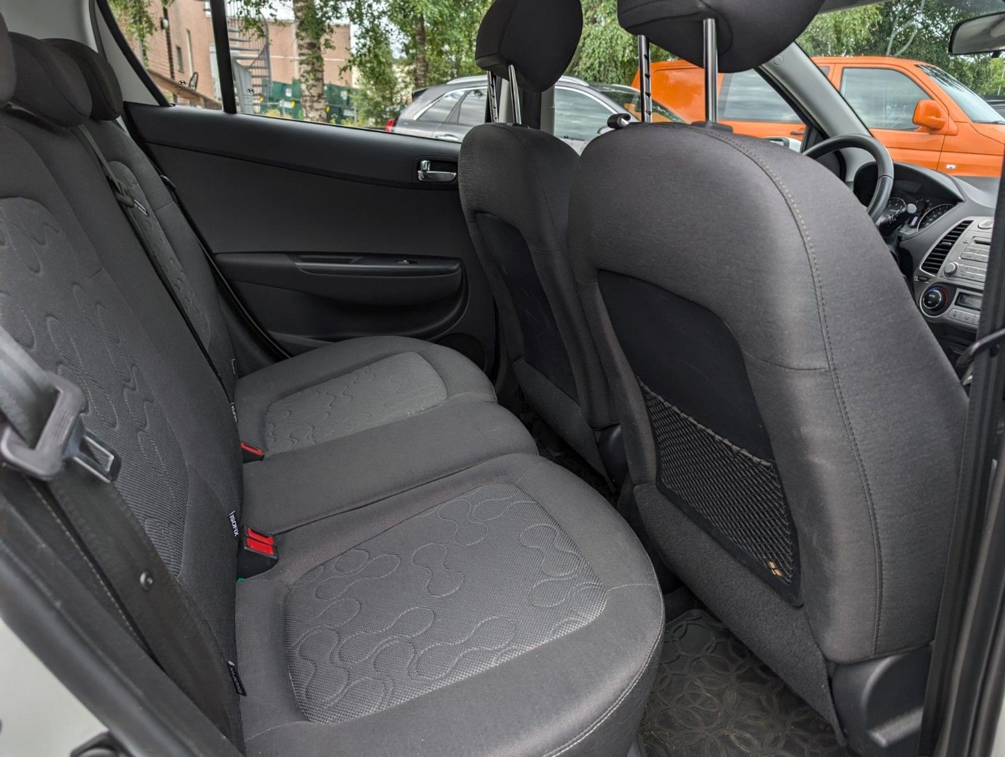 Hyundai i20 5-door 1.2 Manual, 77hp, 2011