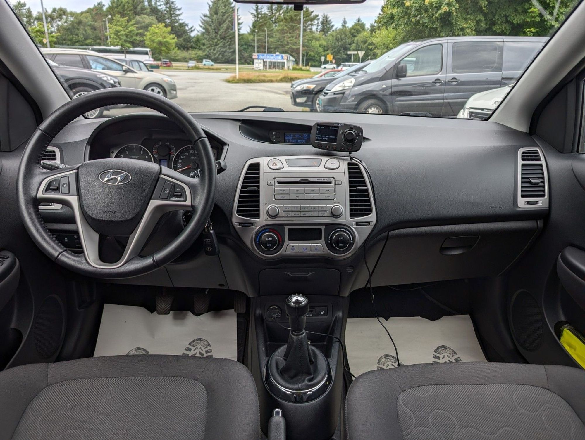 Hyundai i20 5-door 1.2 Manual, 77hp, 2011