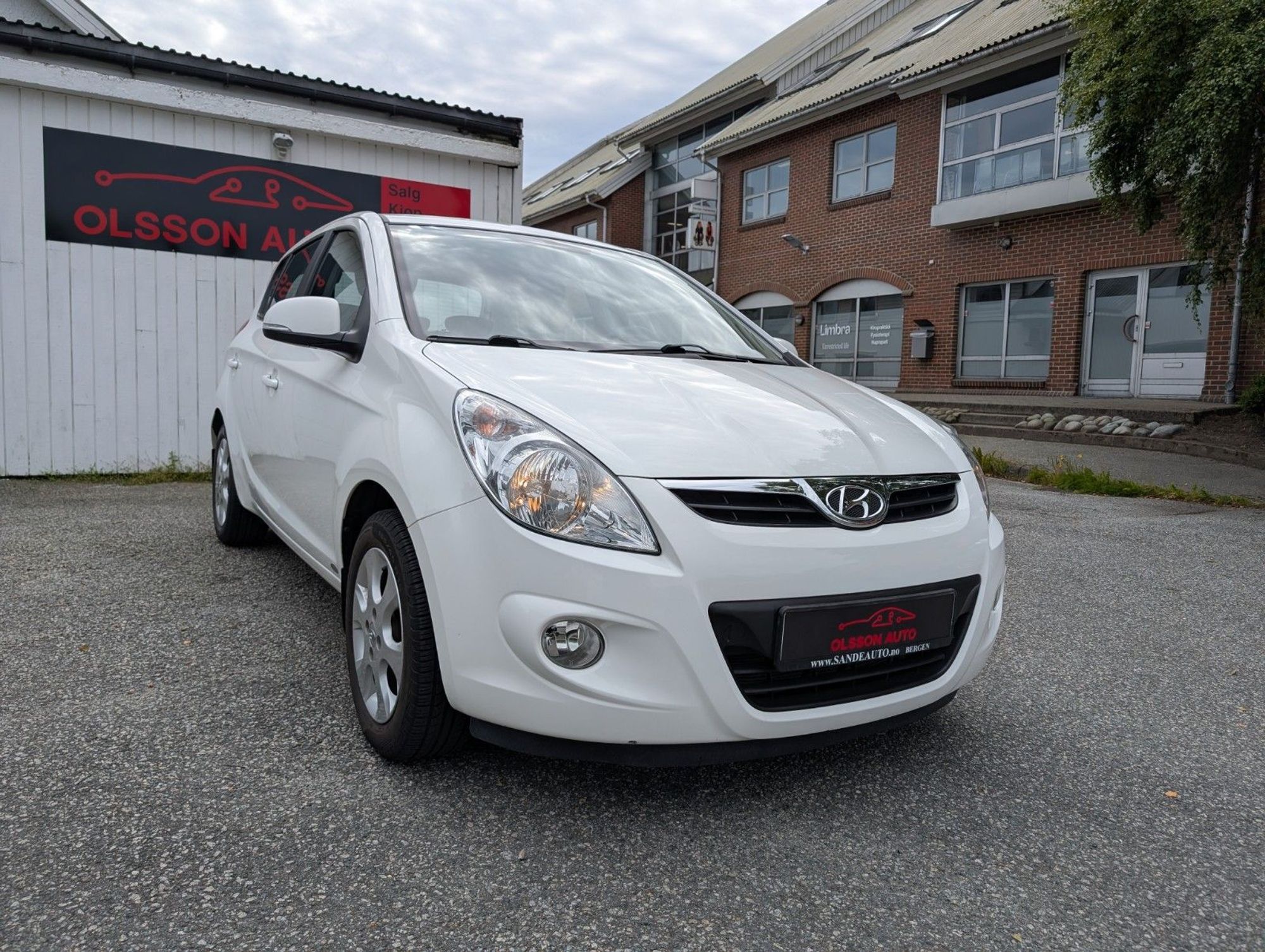 Hyundai i20 5-door 1.2 Manual, 77hp, 2011