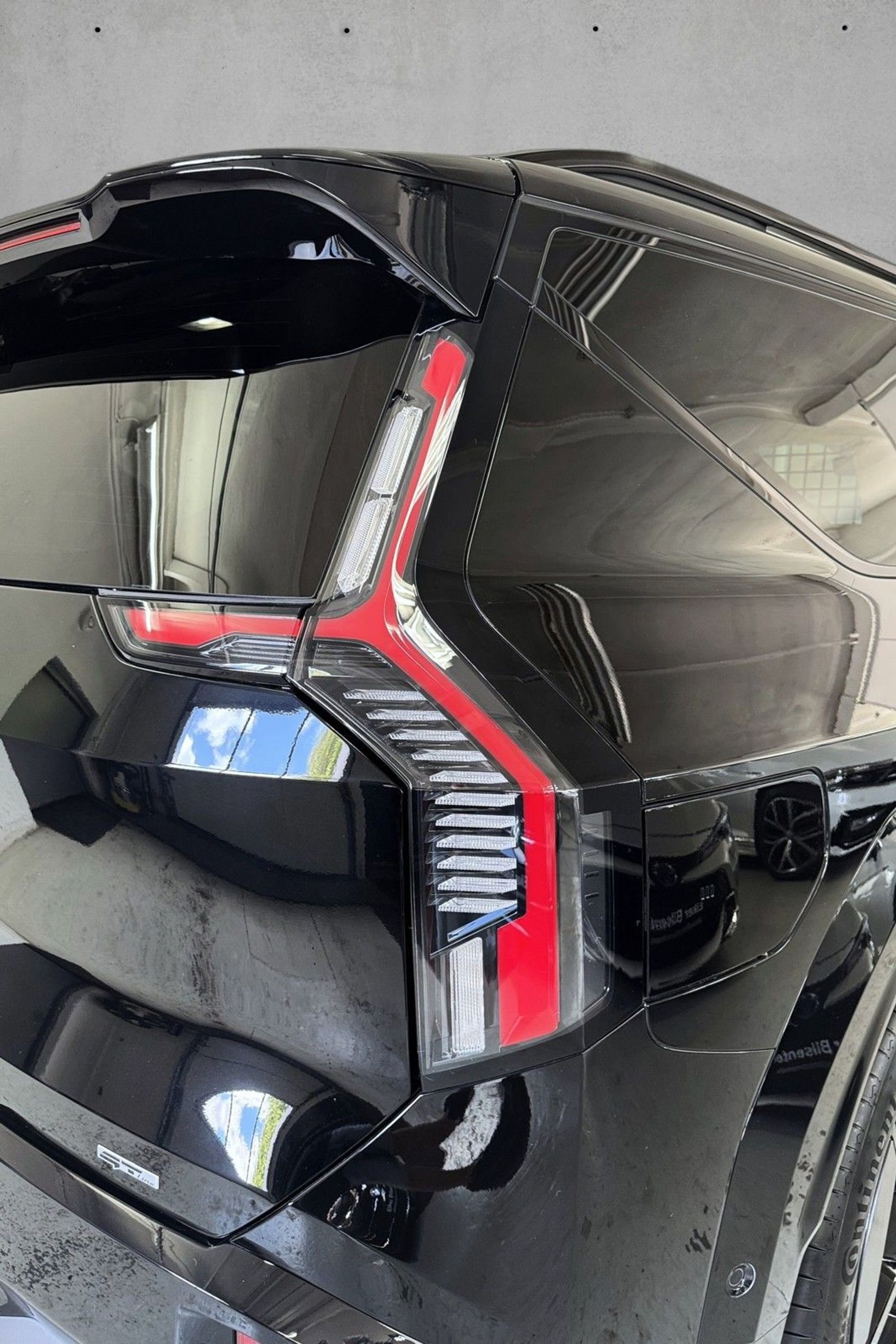Kia EV9 AWD, 385hp, 2026