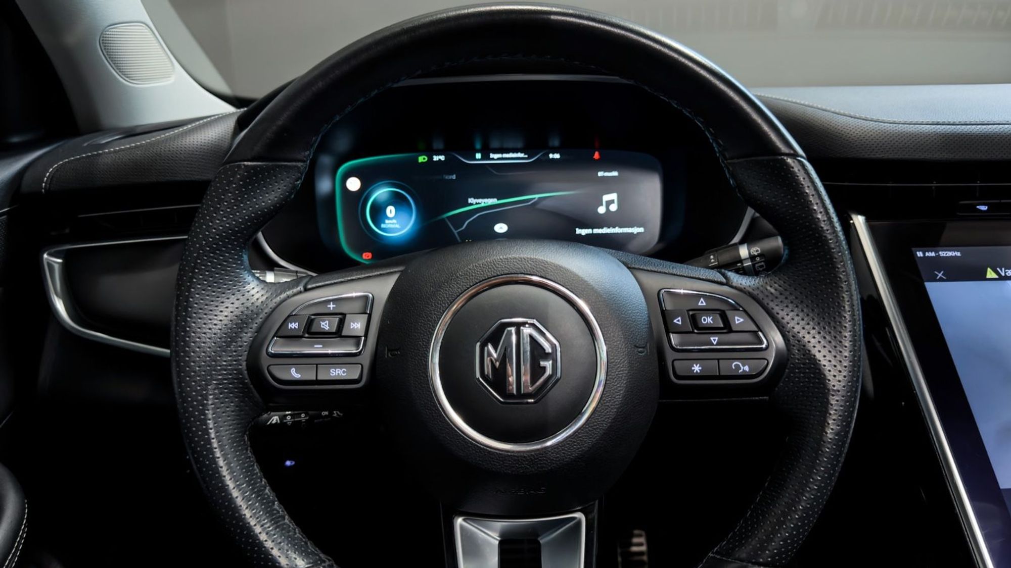 MG Marvel R Automatic, 180hp, 2023