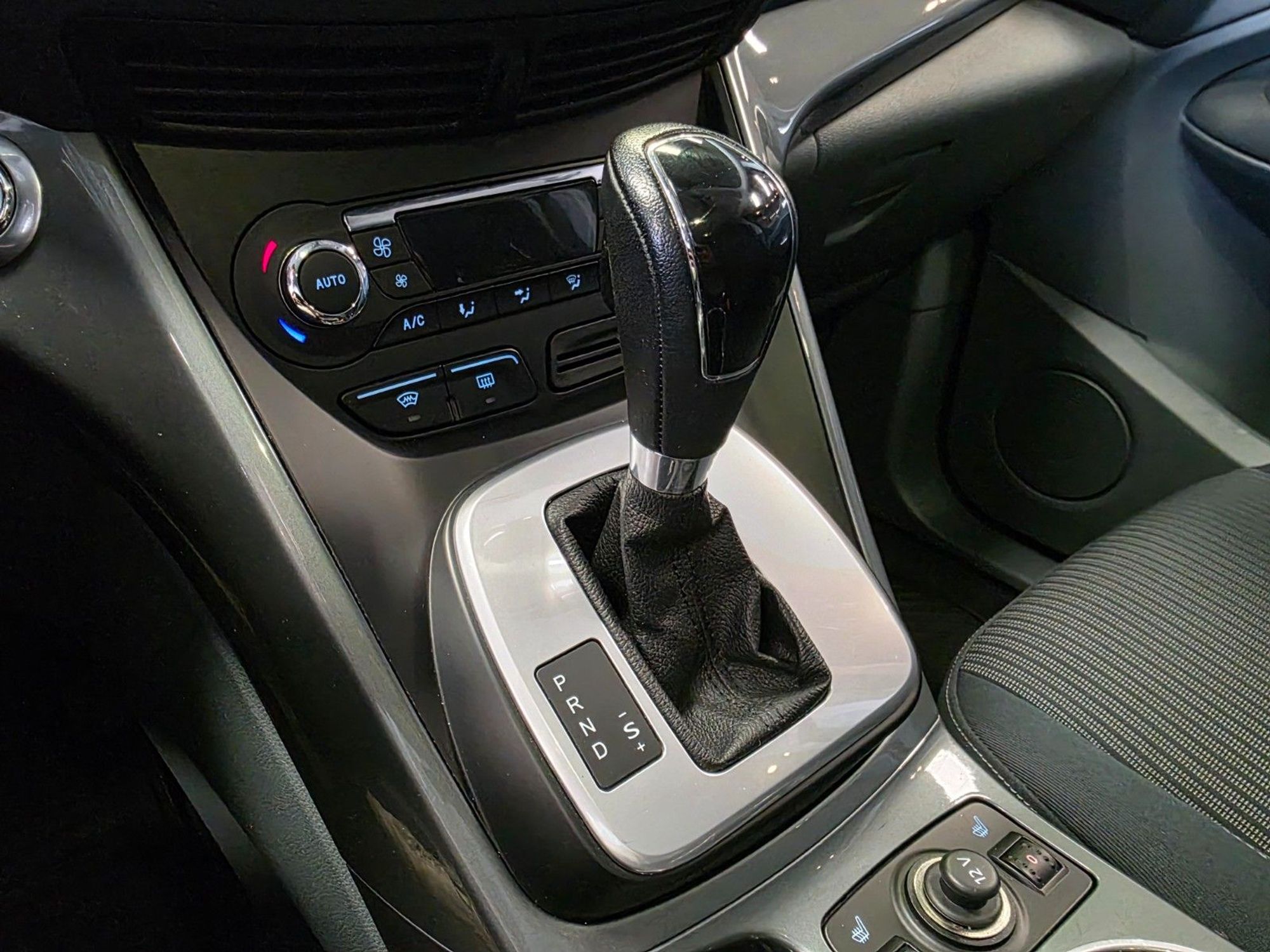 Ford C-MAX 2.0 TDCi Powershift 6, 6-trins, 115ps, 2012