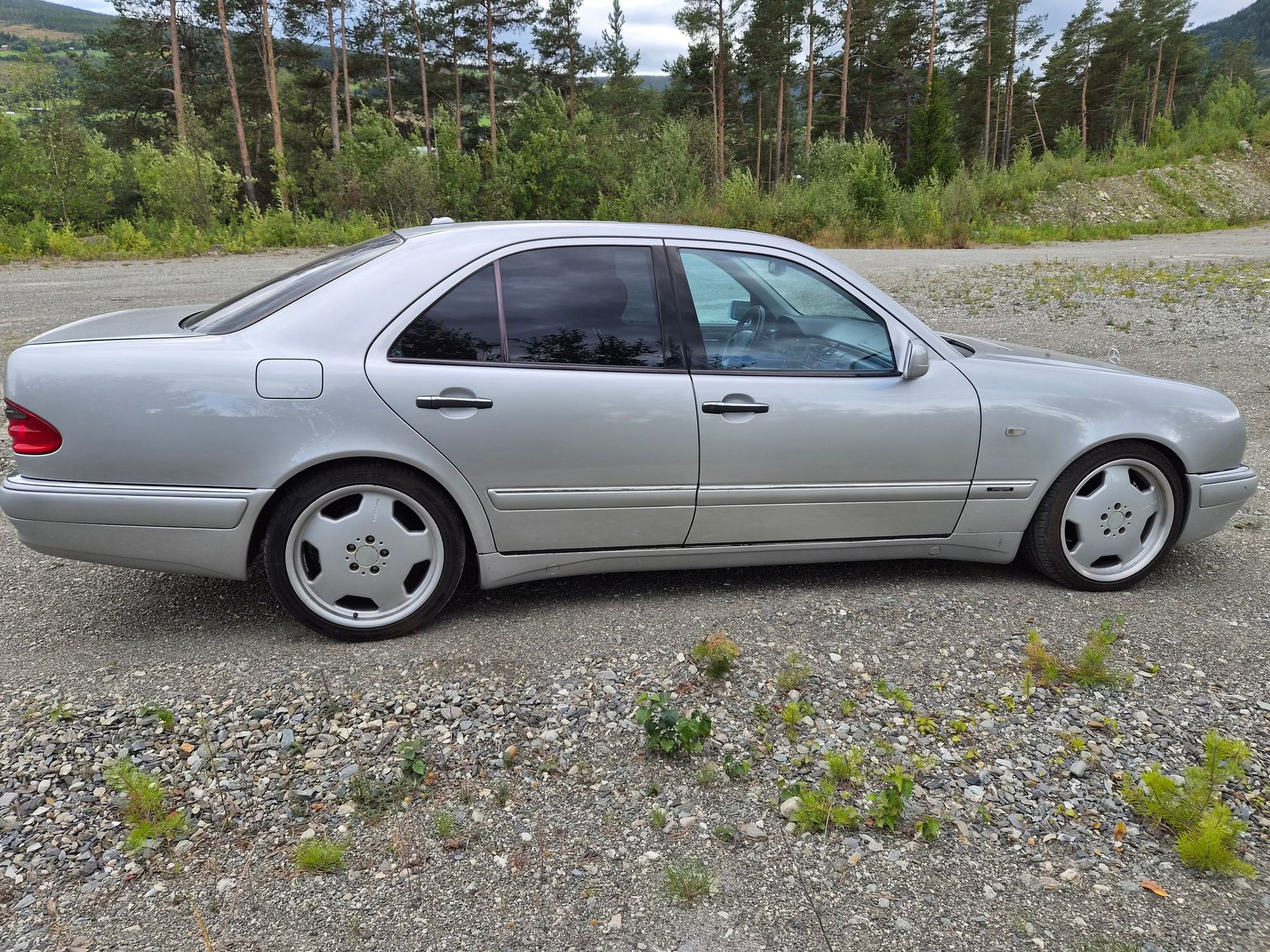 Mercedes-Benz E 55 AMG Automatic, 354hp, 1999