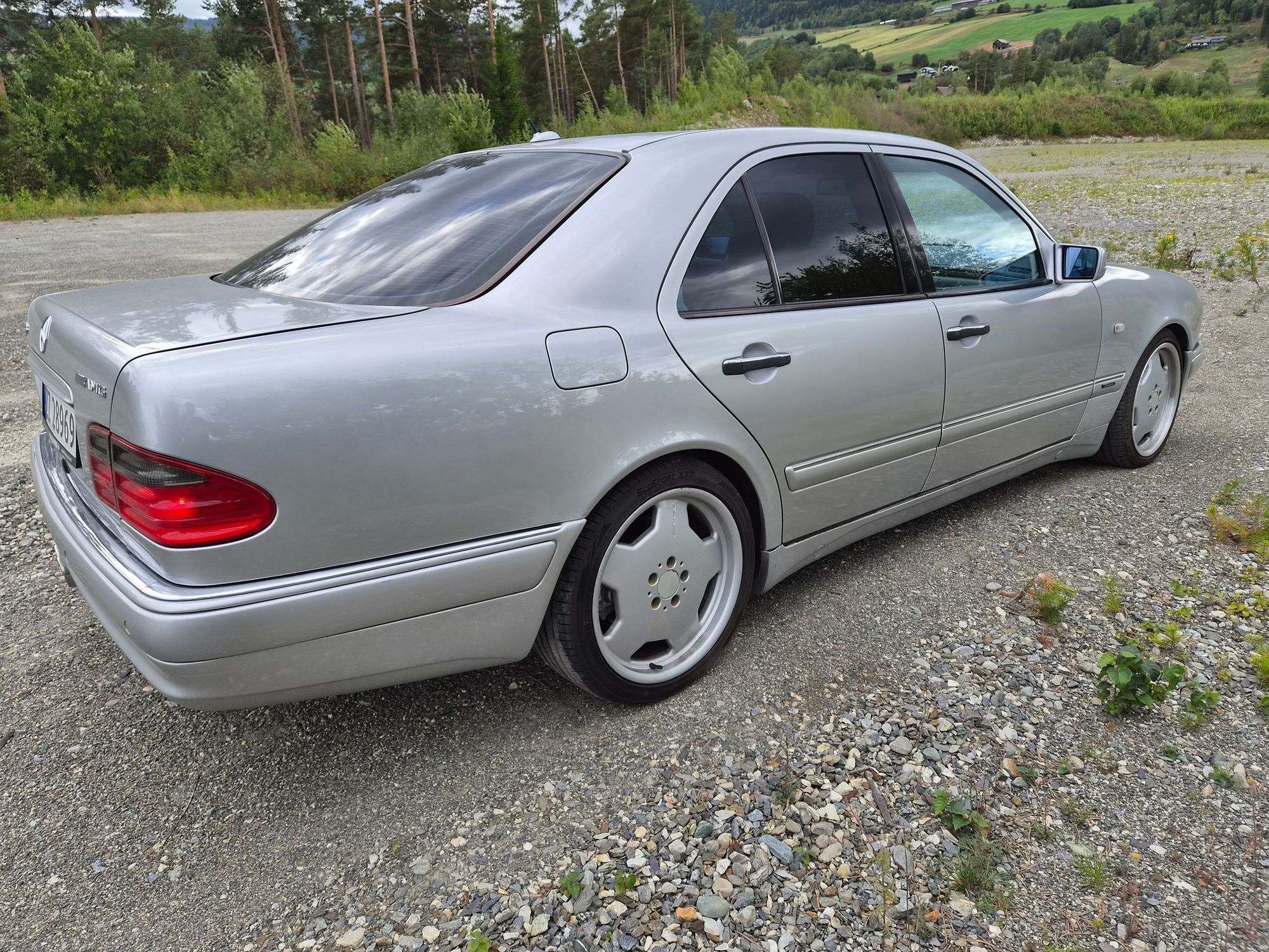 Mercedes-Benz E 55 AMG Automatic, 354hp, 1999