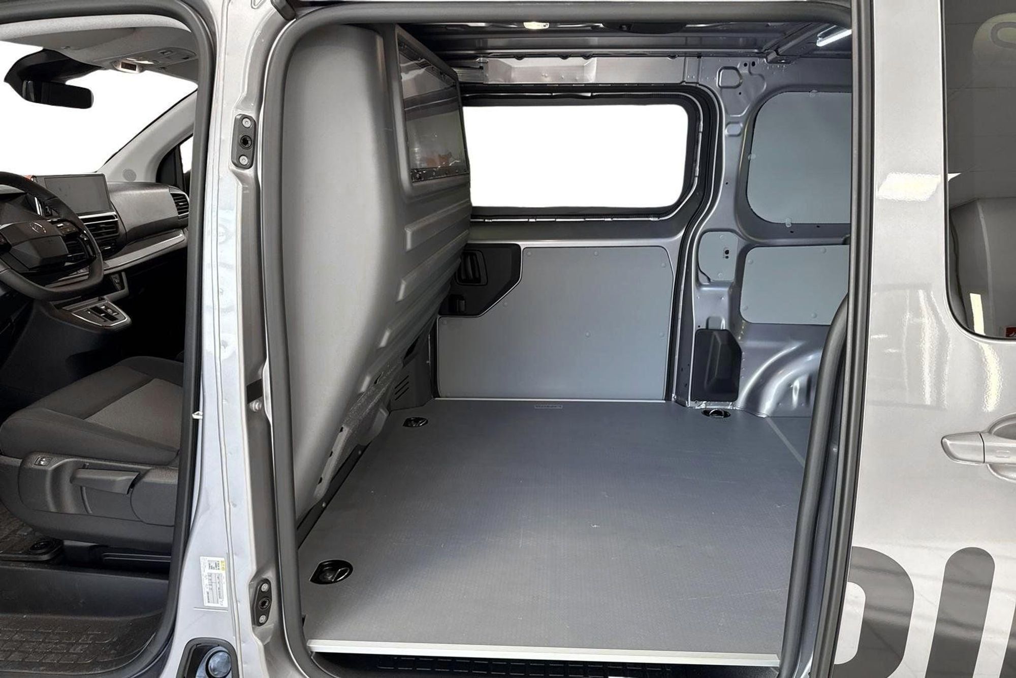 Citroën ë-Jumpy 75, 136ps, 2024