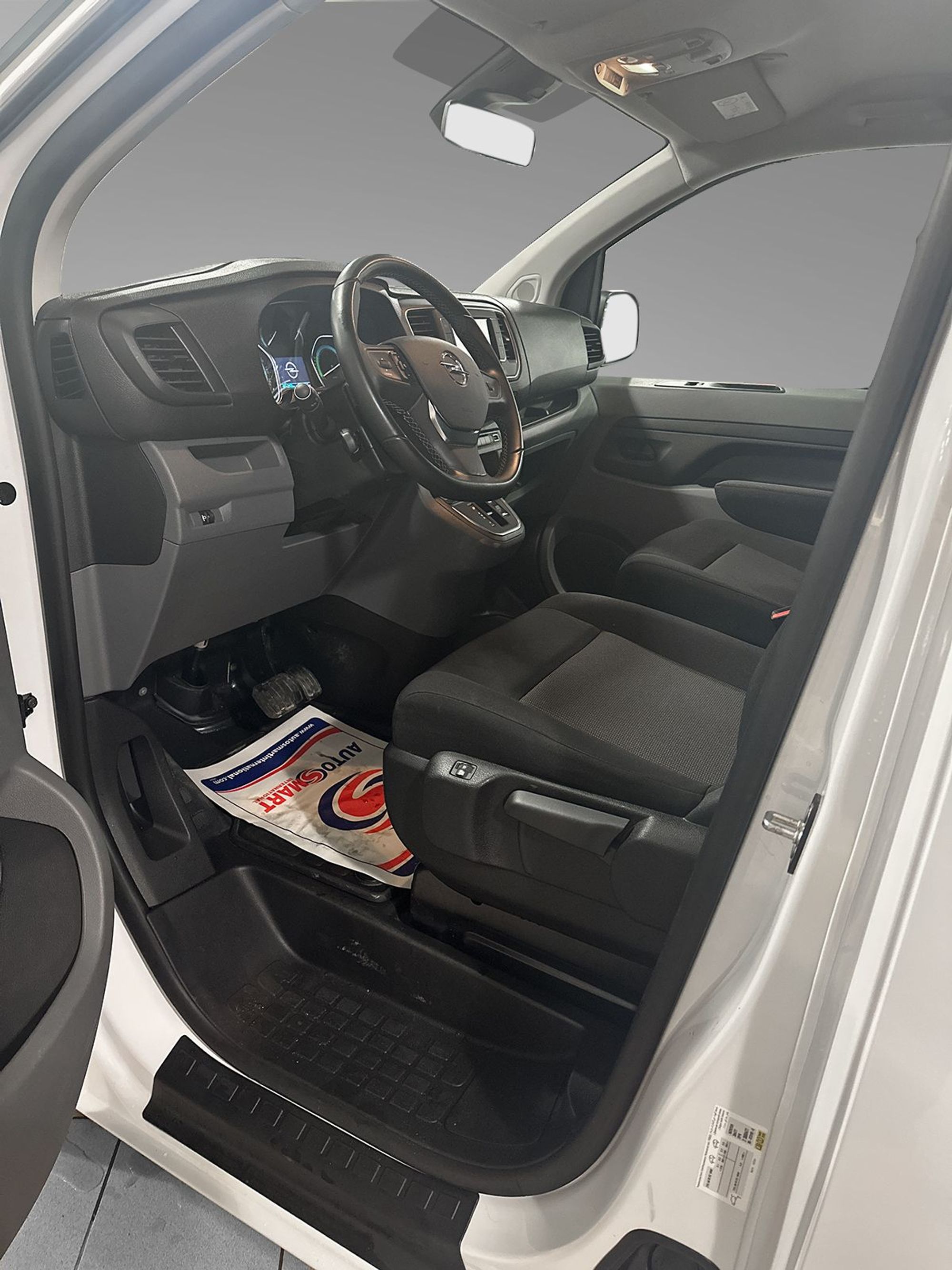 Opel Vivaro-e Varebil, 136hk, 2022