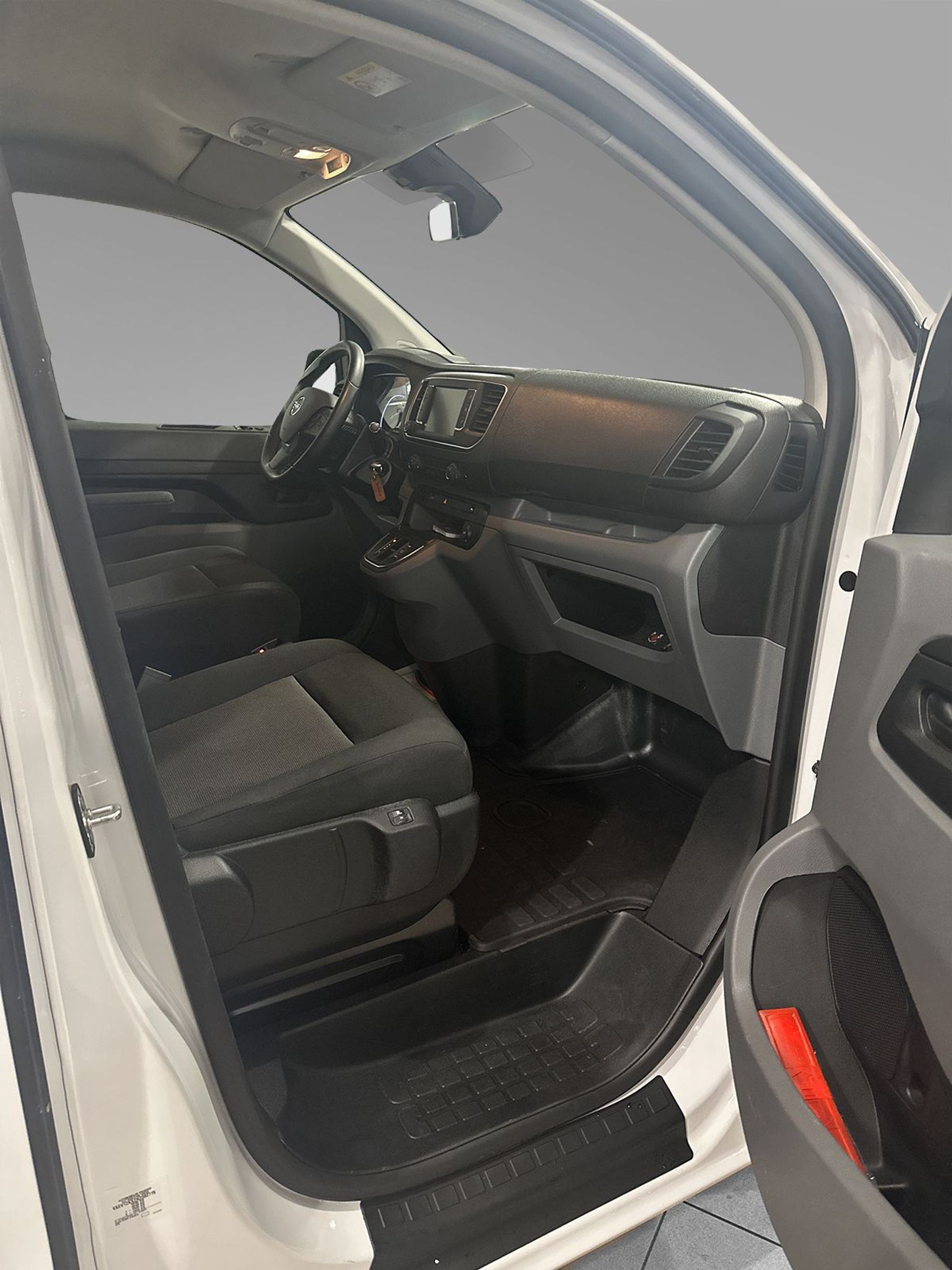 Opel Vivaro-e Varebil, 136hk, 2022