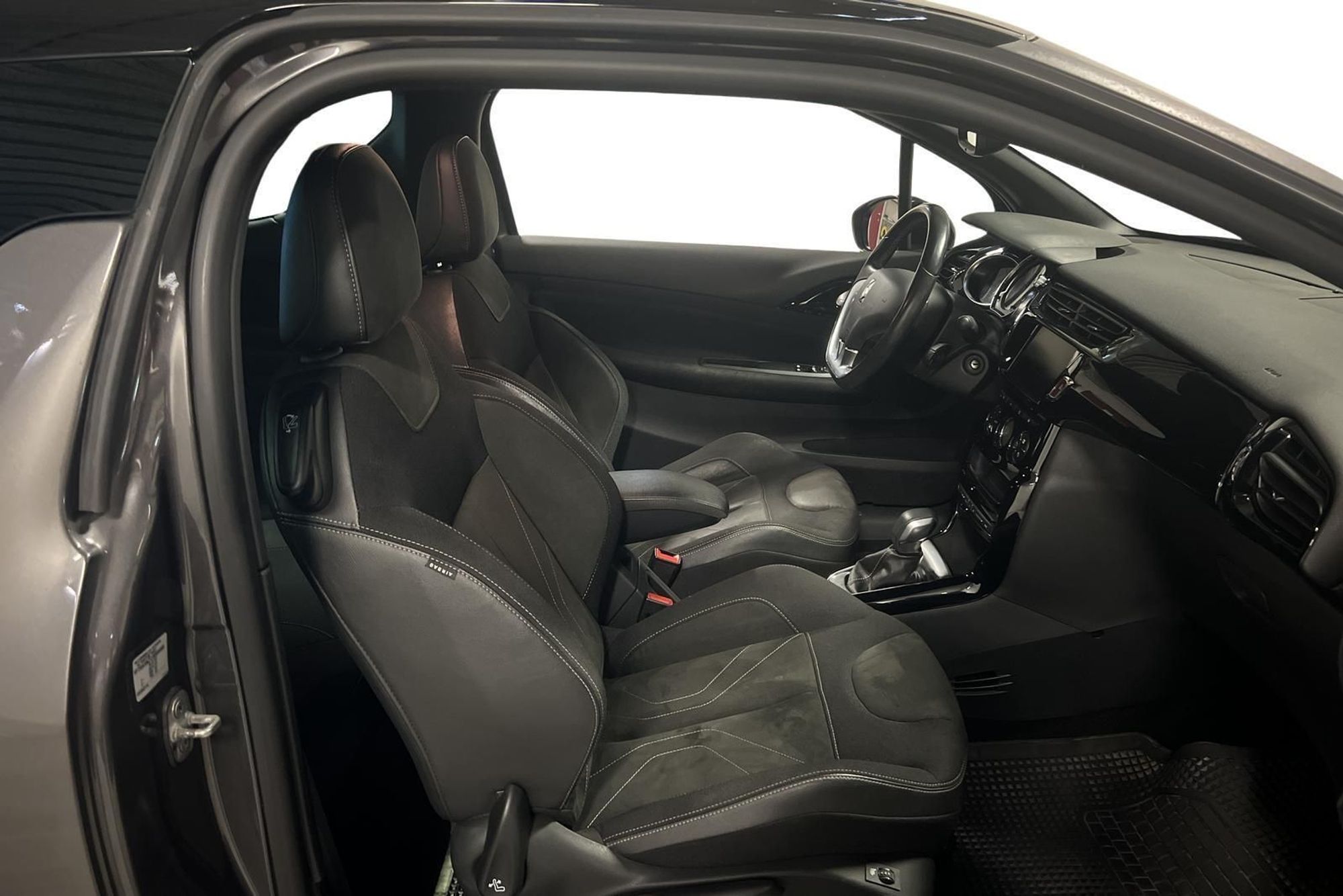 DS 3 1.2 PureTech VTi Automatic, 6-trins, 110ps, 2018