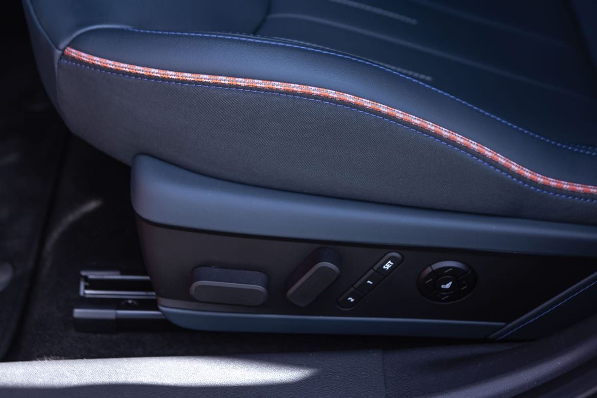 MINI Aceman SE, 218hp, 2025