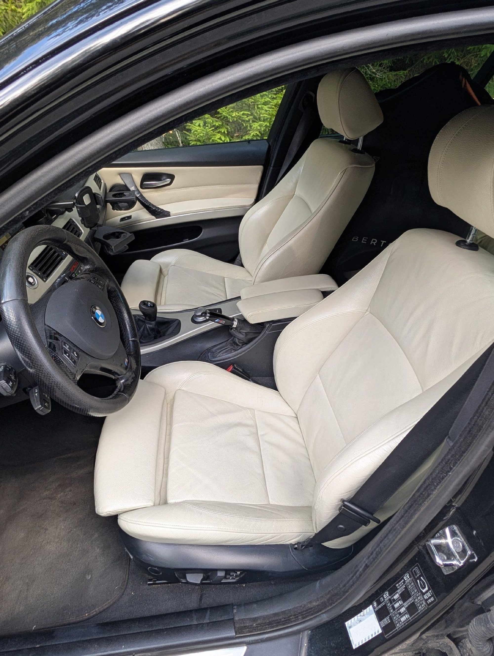 BMW 325d Touring Manual, 6-trins, 197ps, 2007