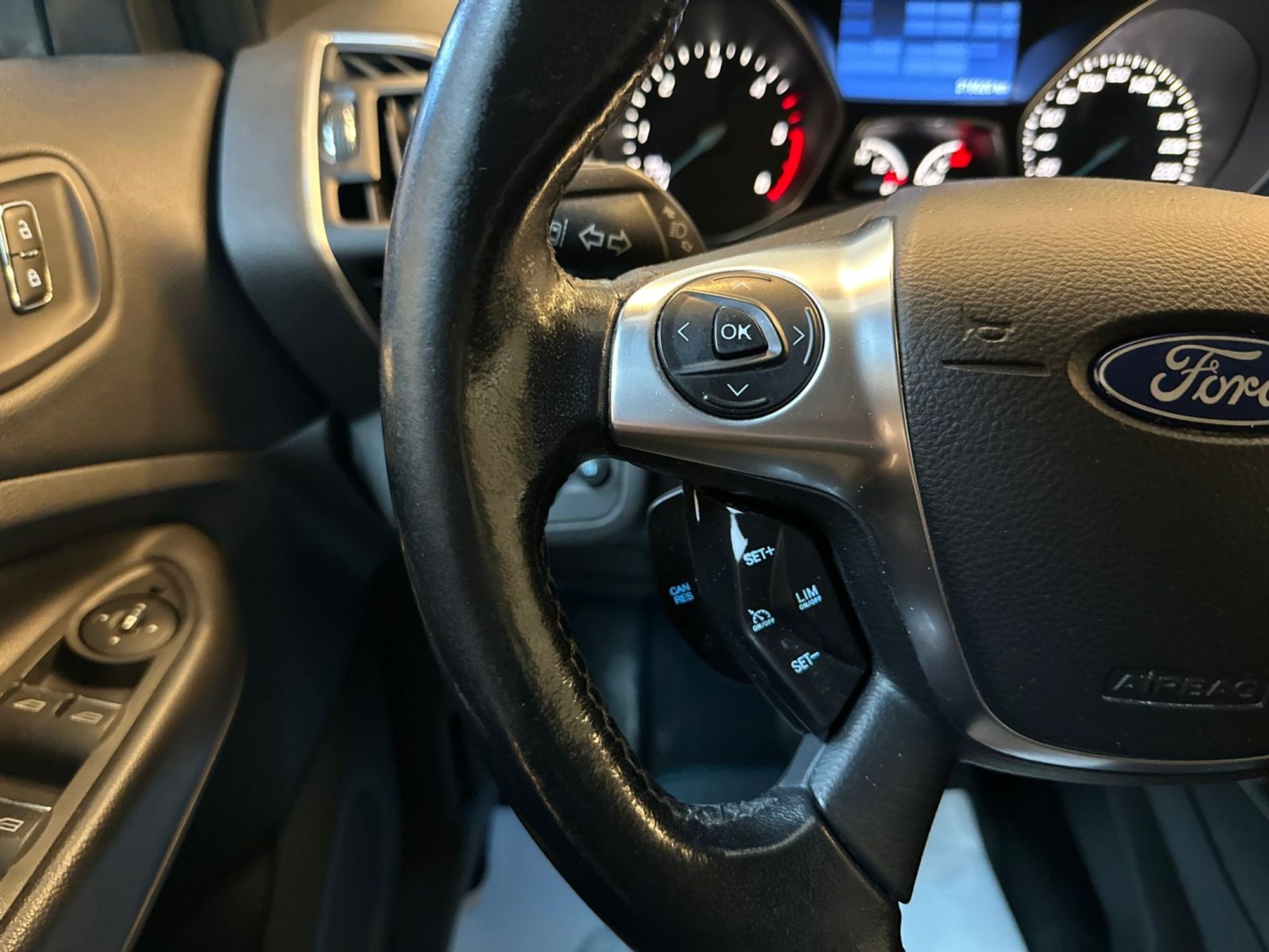 Ford Kuga 2.0 TDCi AWD Powershift, 140hp, 2014