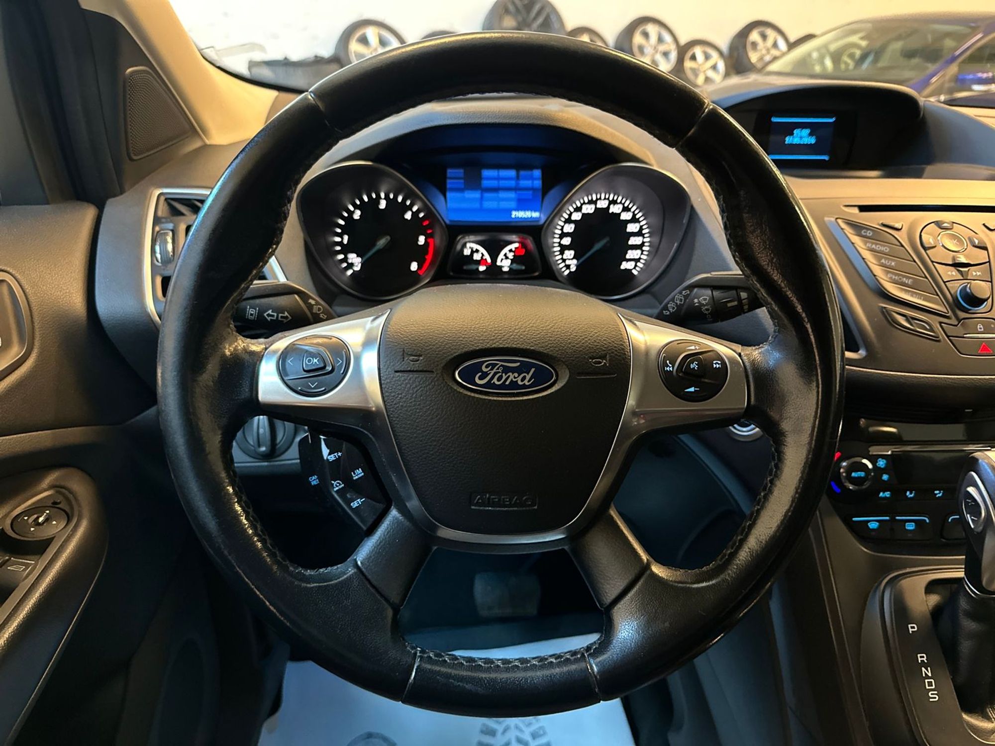 Ford Kuga 2.0 TDCi AWD Powershift, 140hp, 2014