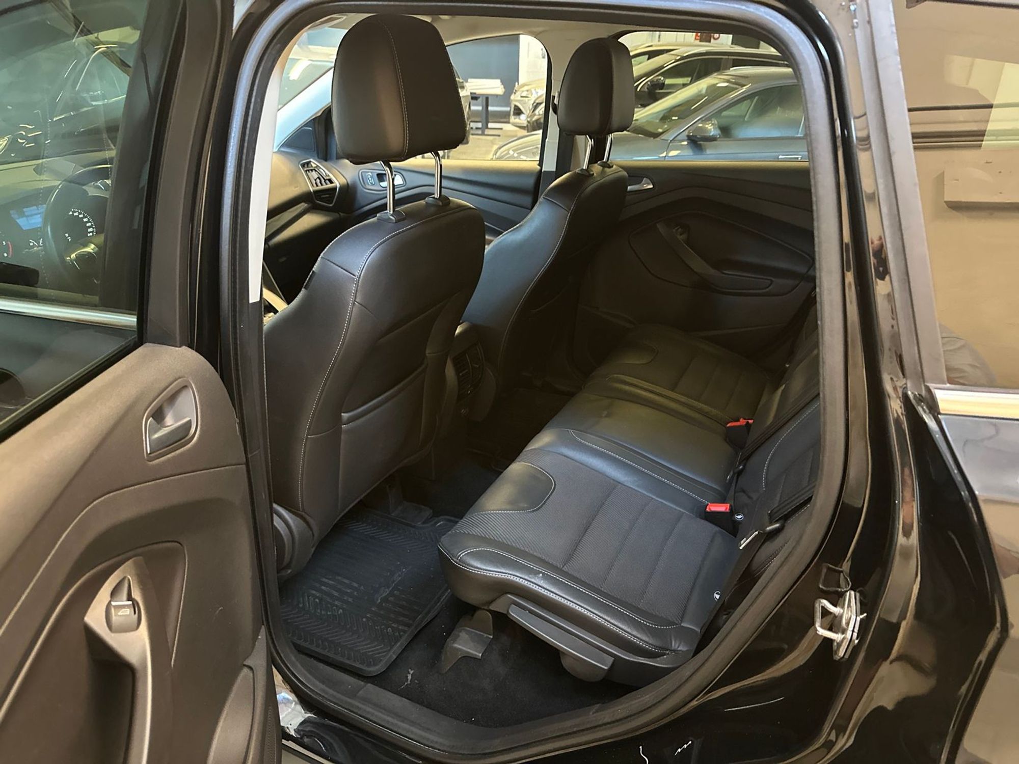 Ford Kuga 2.0 TDCi AWD Powershift, 140hp, 2014