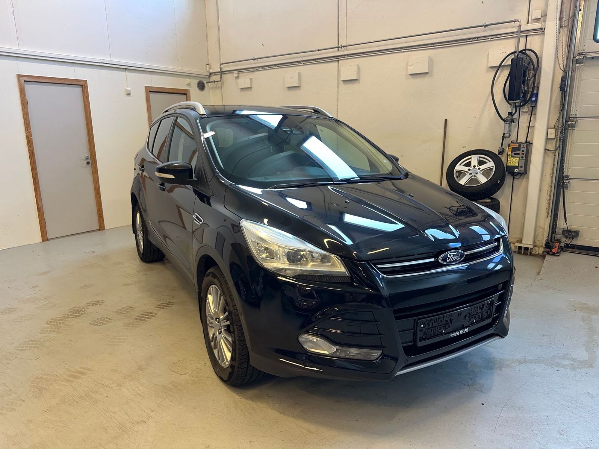 Ford Kuga 2.0 TDCi AWD Powershift, 140hp, 2014