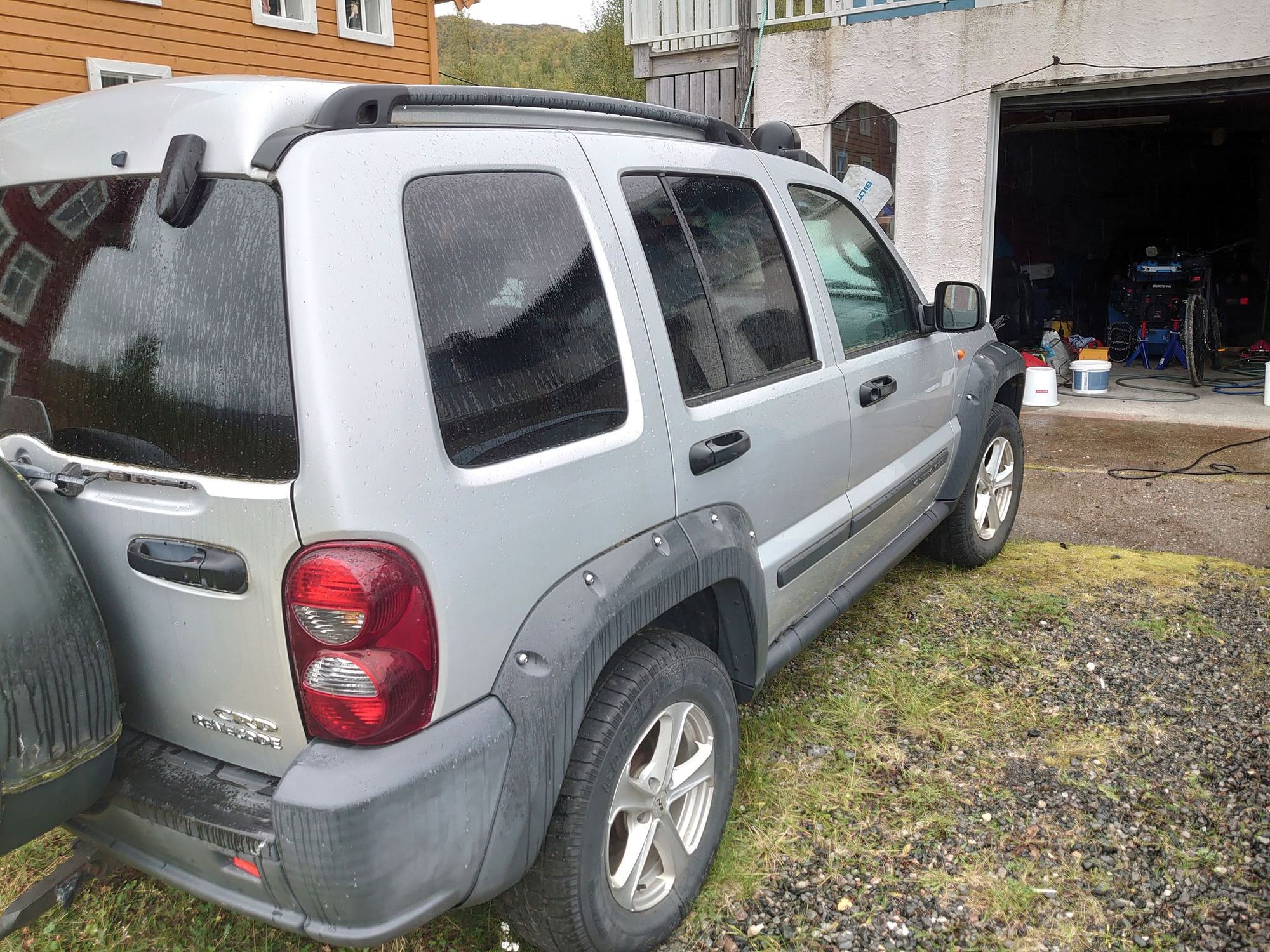 Jeep Cherokee 2.8 CRD 4WD Automatic, 5-trins, 163ps, 2005