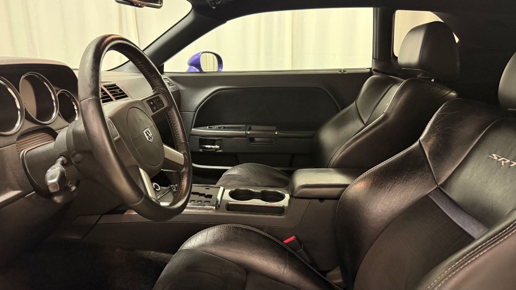 Dodge Challenger 6.1 V8 HEMI Automatic, 5-trins, 431ps, 2010