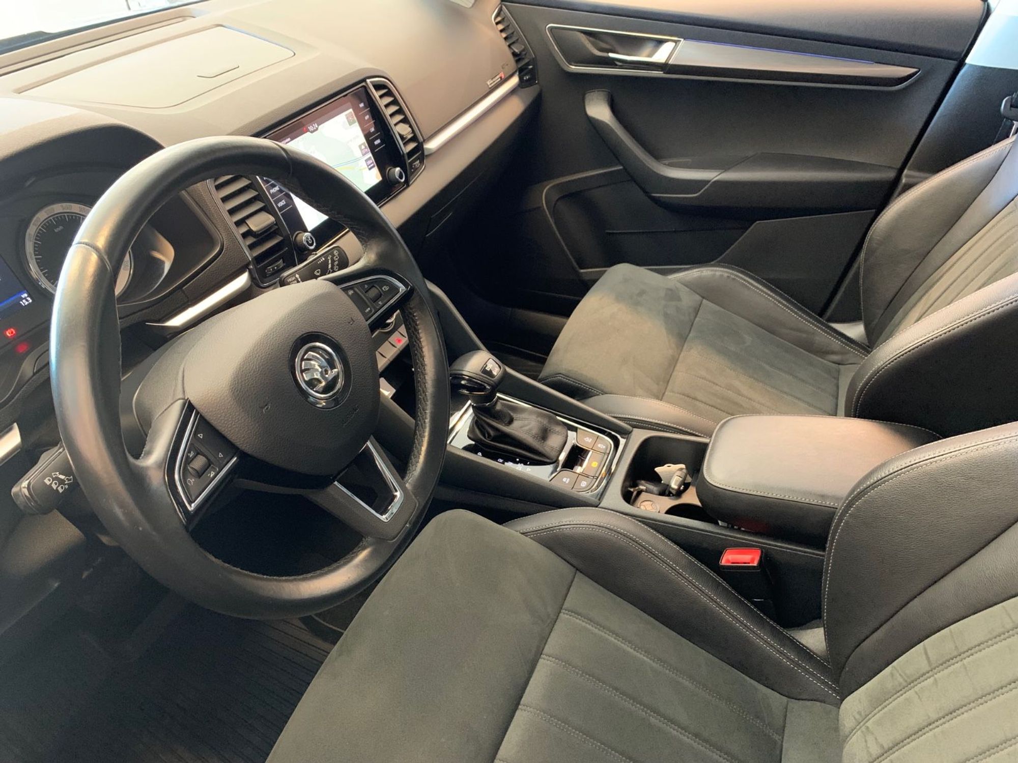 Škoda Karoq 1.5 TSI ACT 4x4 DSG Sequential, 150hp, 2019
