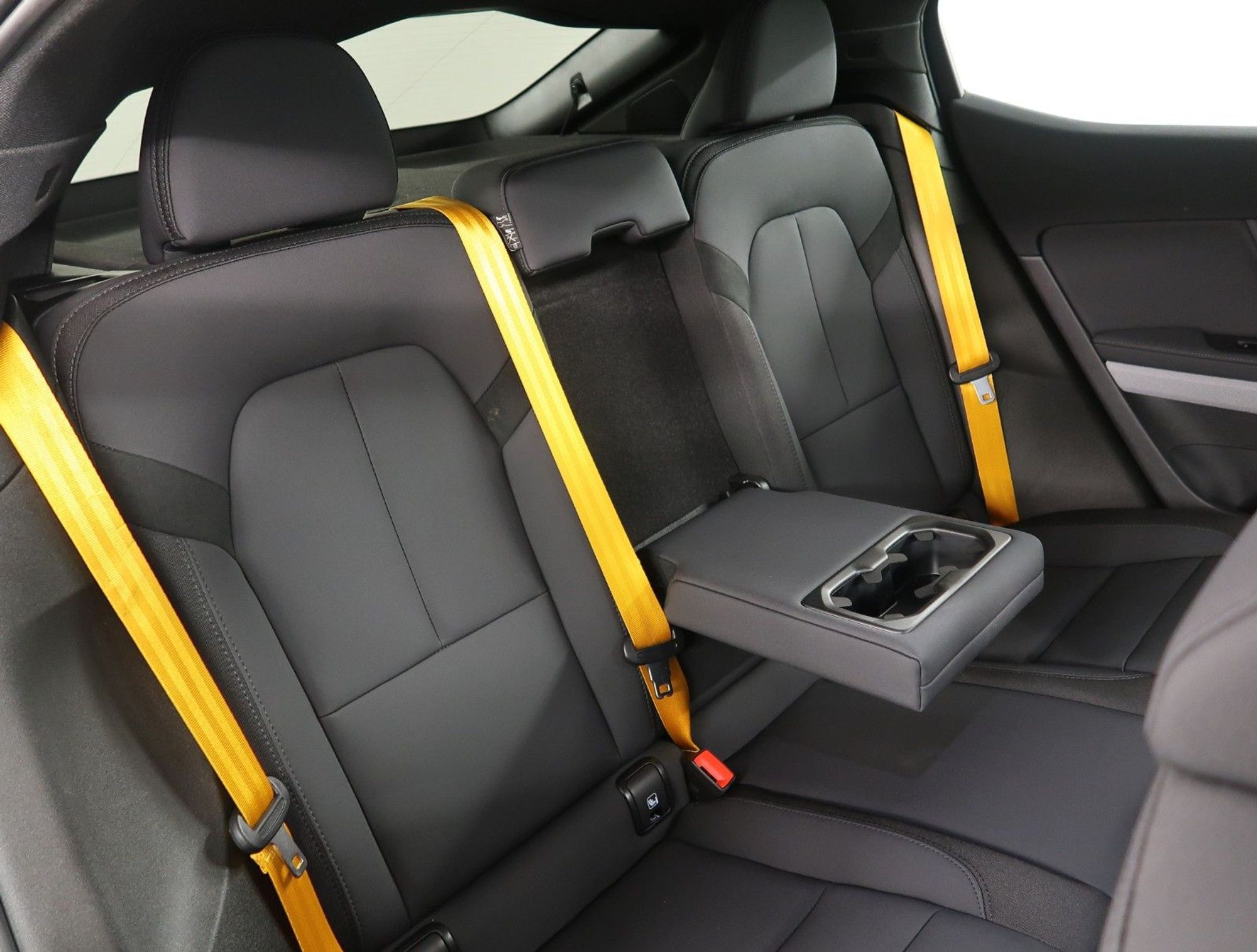 Polestar 2 Long range Dual motor Performance, 476ps, 2024