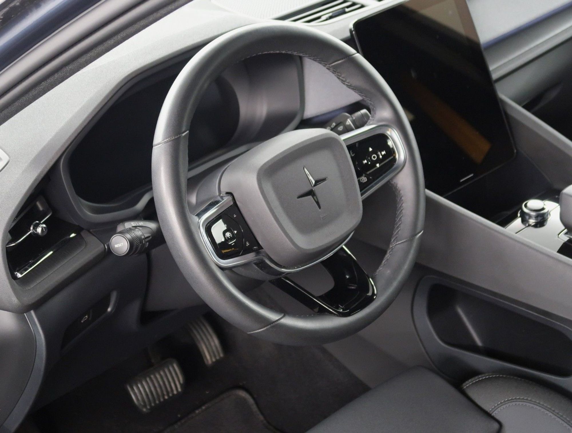 Polestar 2 Long range Dual motor Performance, 476ps, 2024