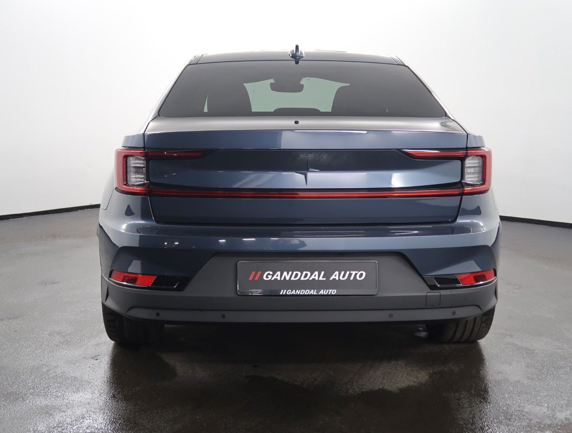 Polestar 2 Long range Dual motor Performance, 476ps, 2024