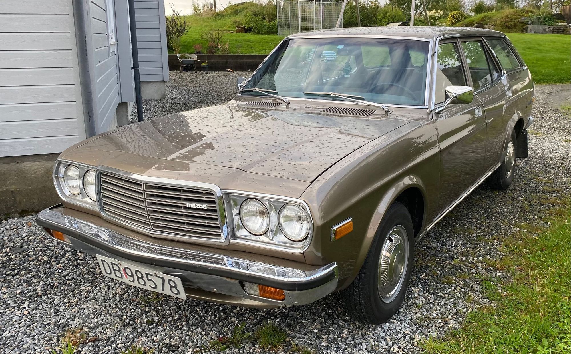 Mazda 929 Wagon 1.8 Manual, 4-trins, 83ps, 1976