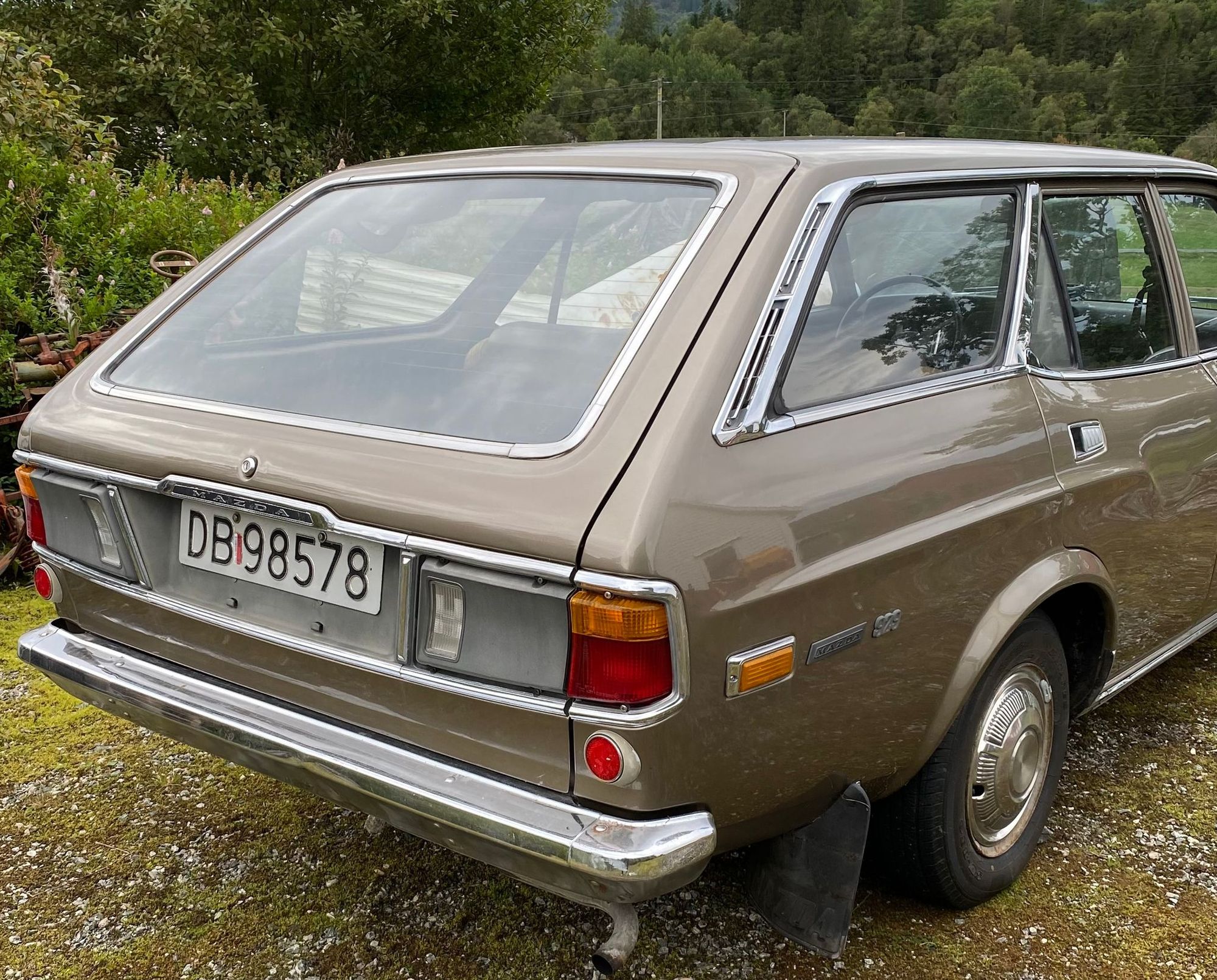 Mazda 929 Wagon 1.8 Manual, 4-trins, 83ps, 1976