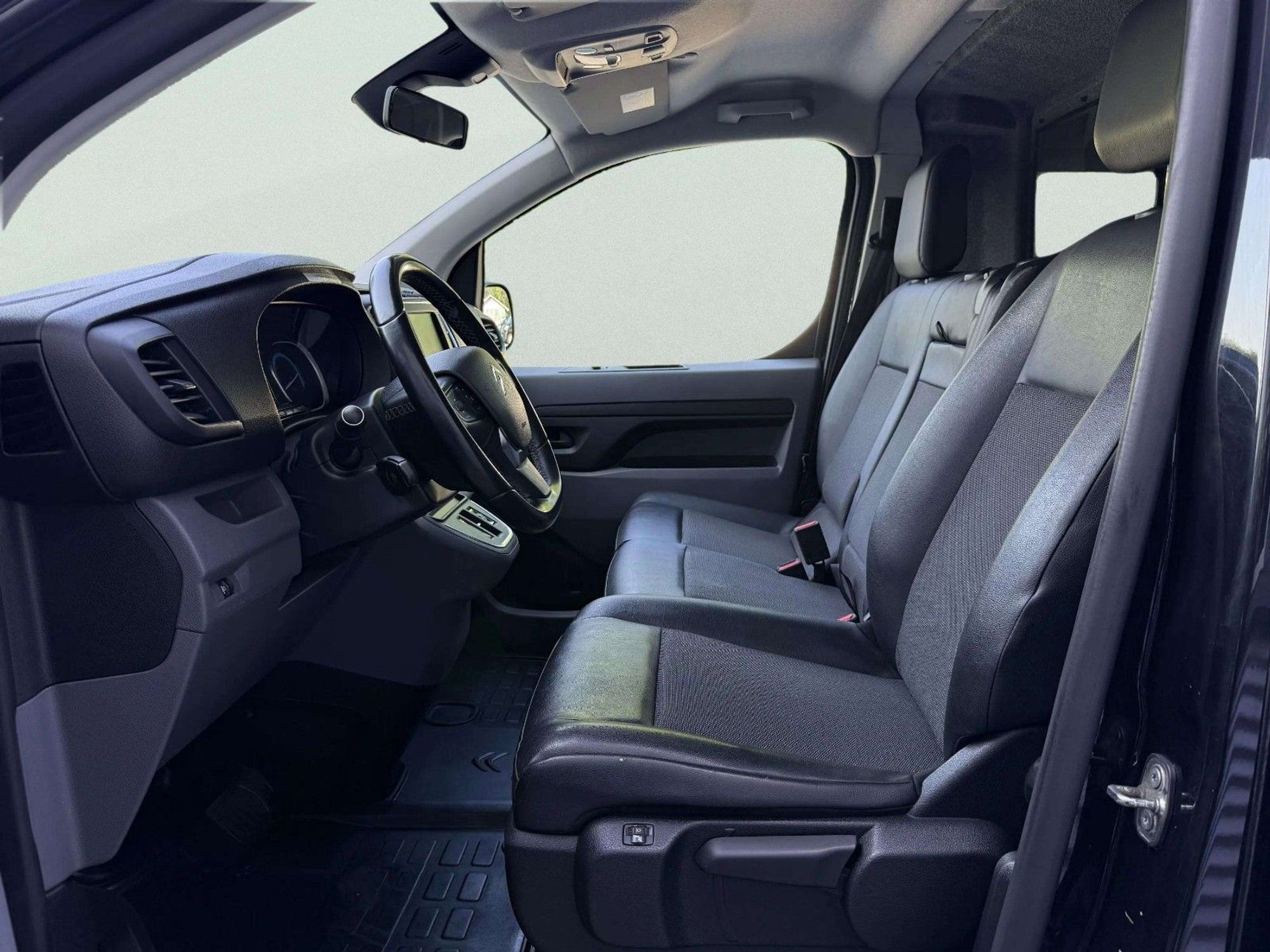 Citroën ë-Jumpy 75, 136ps, 2021