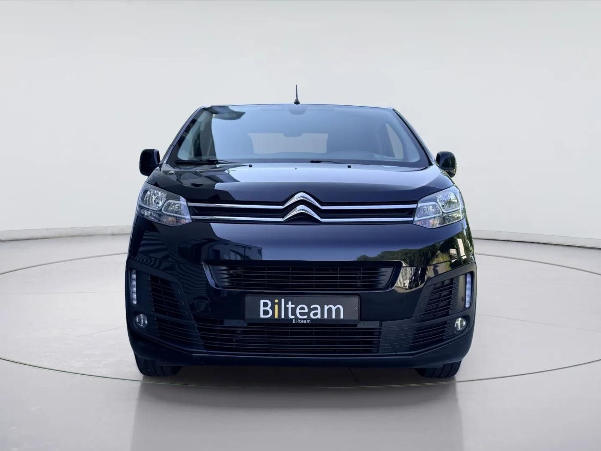 Citroën ë-Jumpy 75, 136ps, 2021