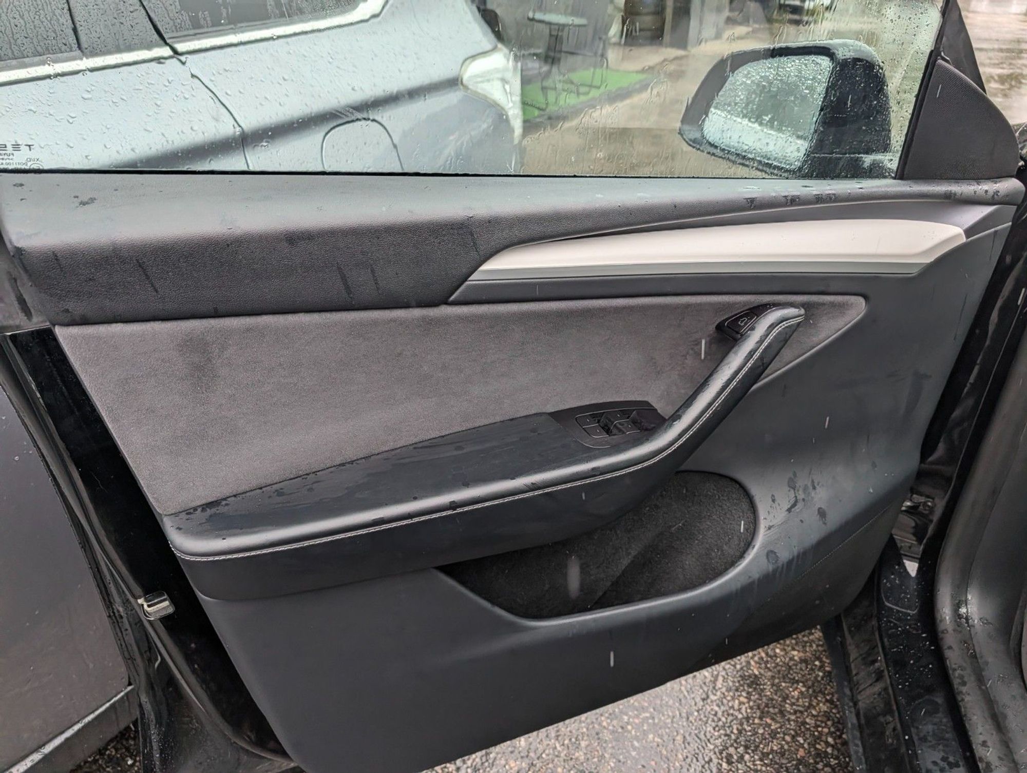 Tesla Model Y Long Range AWD, 514ps, 2024