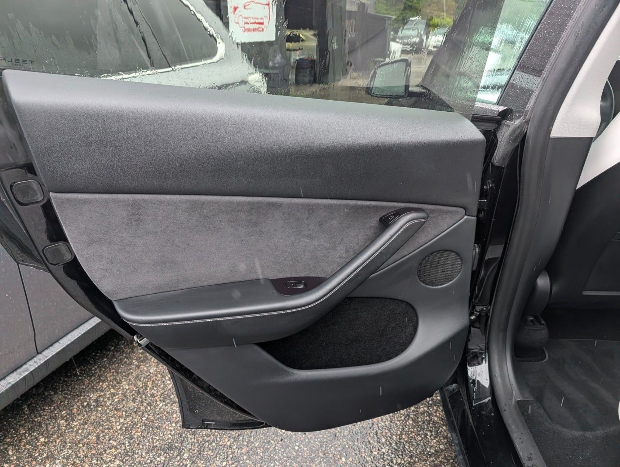 Tesla Model Y Long Range AWD, 514ps, 2024