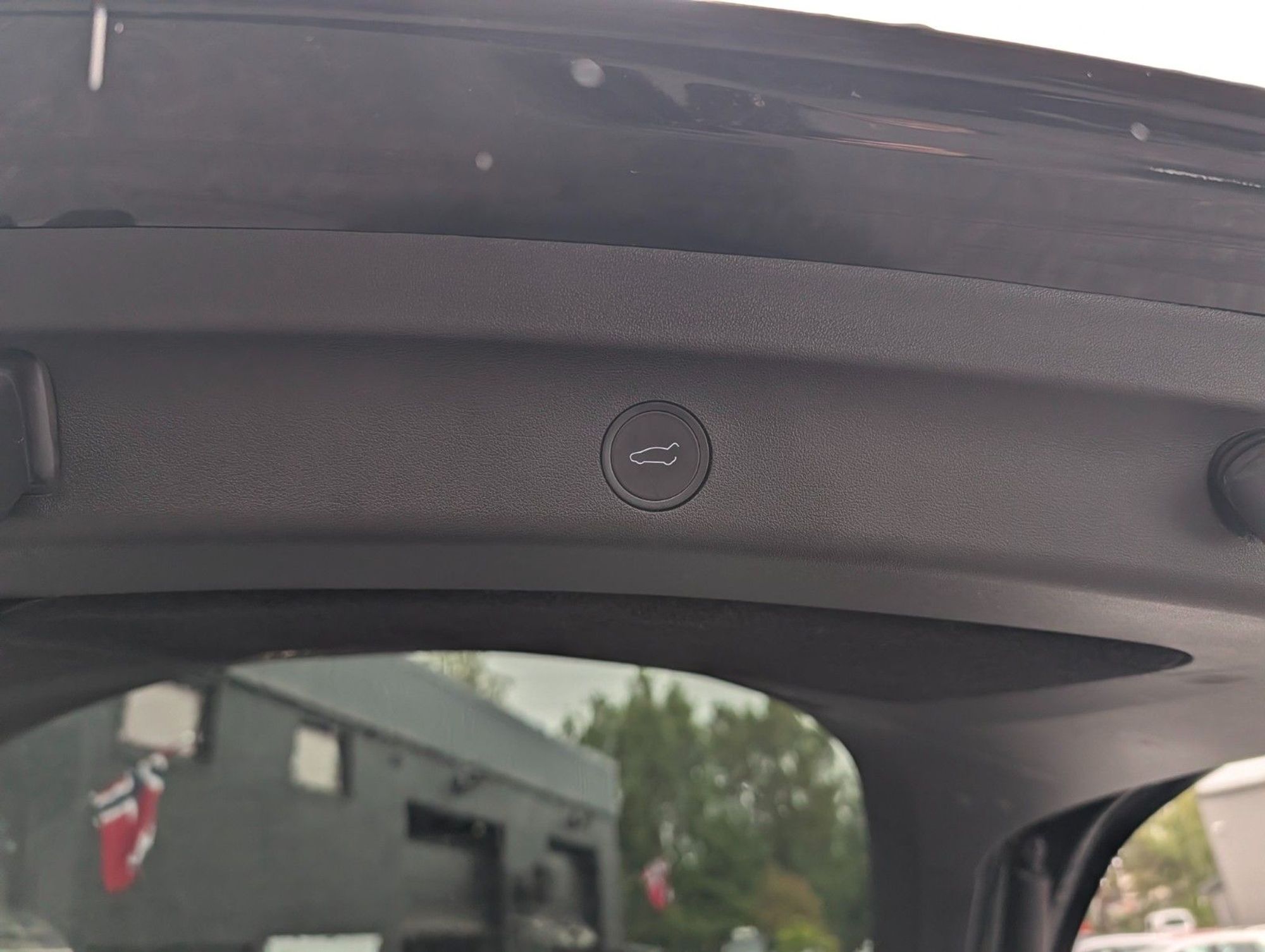 Tesla Model Y Long Range AWD, 514ps, 2024