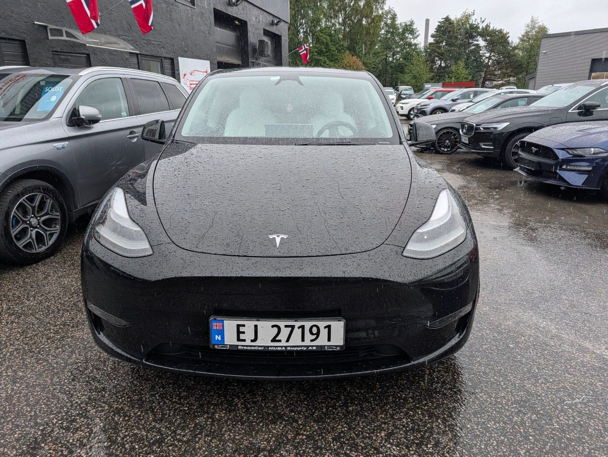 Tesla Model Y Long Range AWD, 514ps, 2024