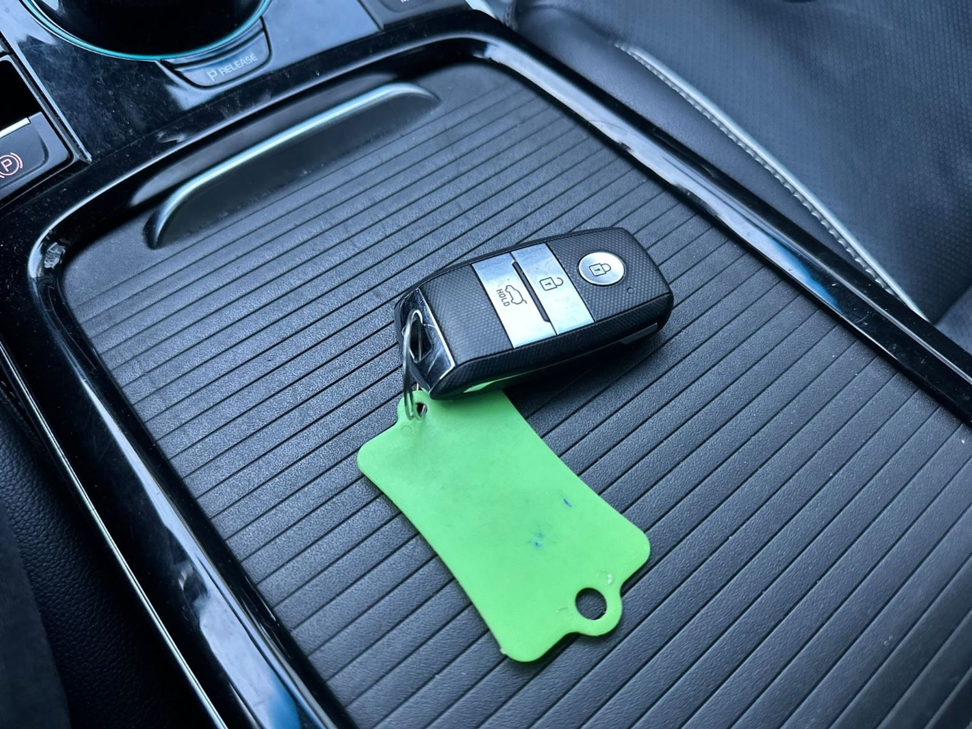 Kia e-Niro 64 kWh, 204ps, 2019