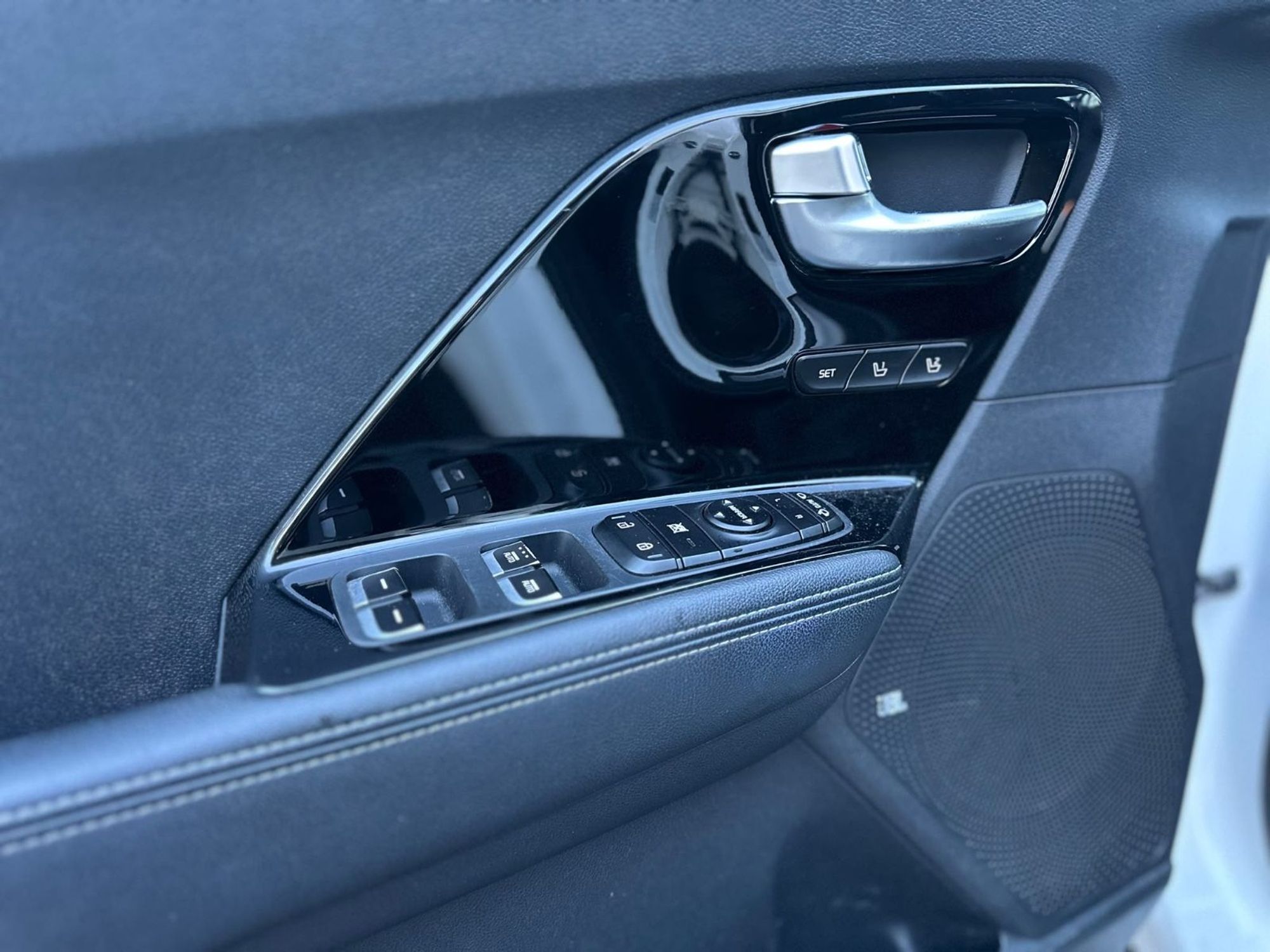 Kia e-Niro 64 kWh, 204ps, 2019