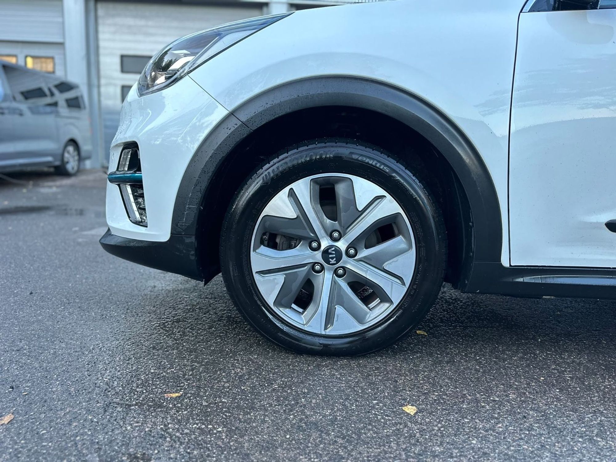 Kia e-Niro 64 kWh, 204ps, 2019