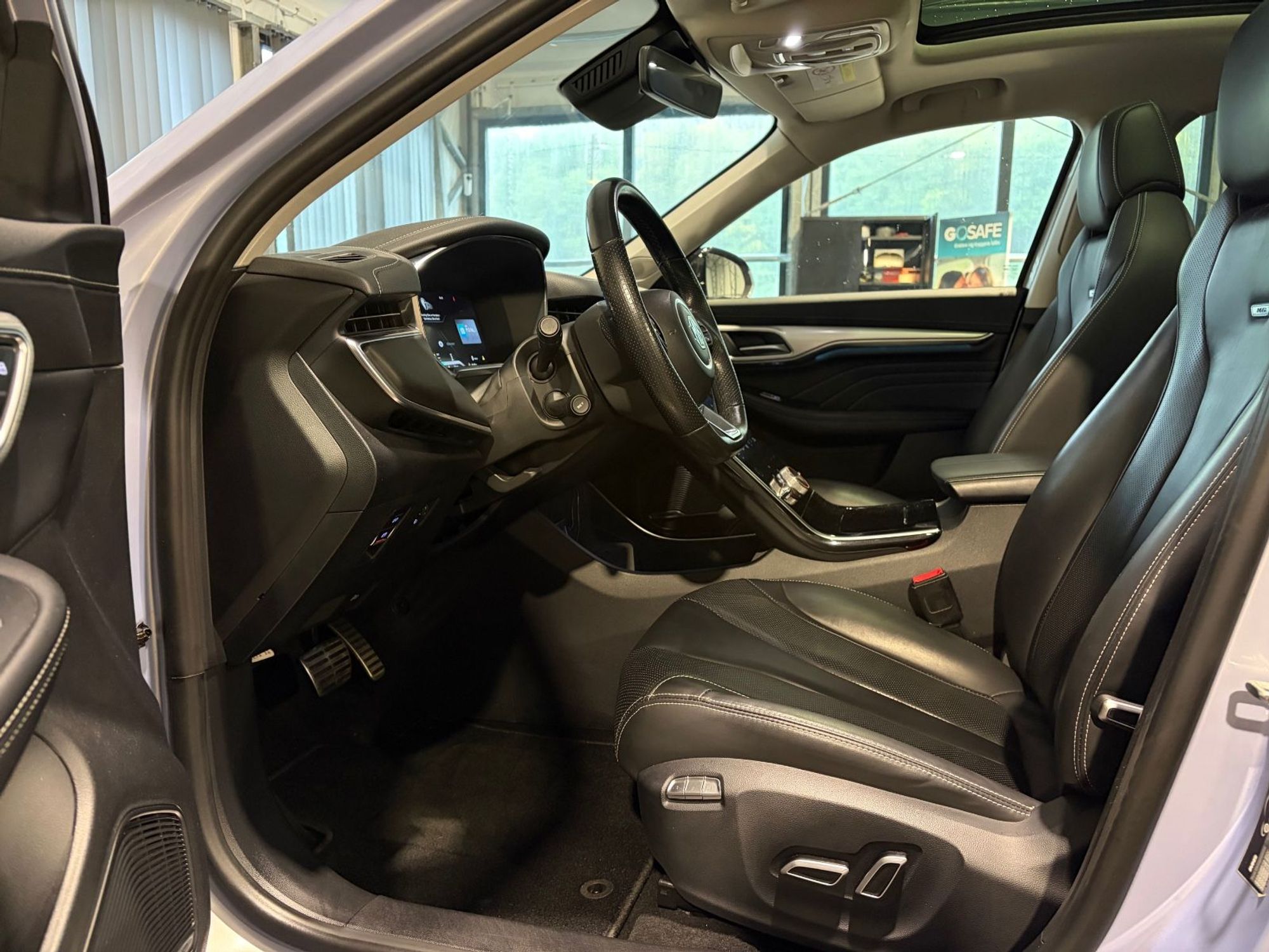 MG Marvel R Performance Automatic, 288hp, 2022