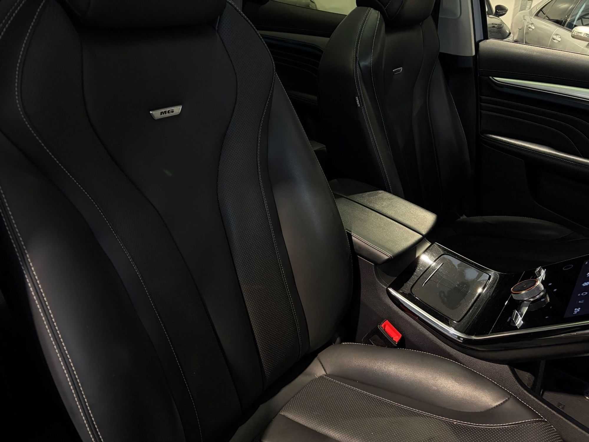 MG Marvel R Performance Automatic, 288hp, 2022