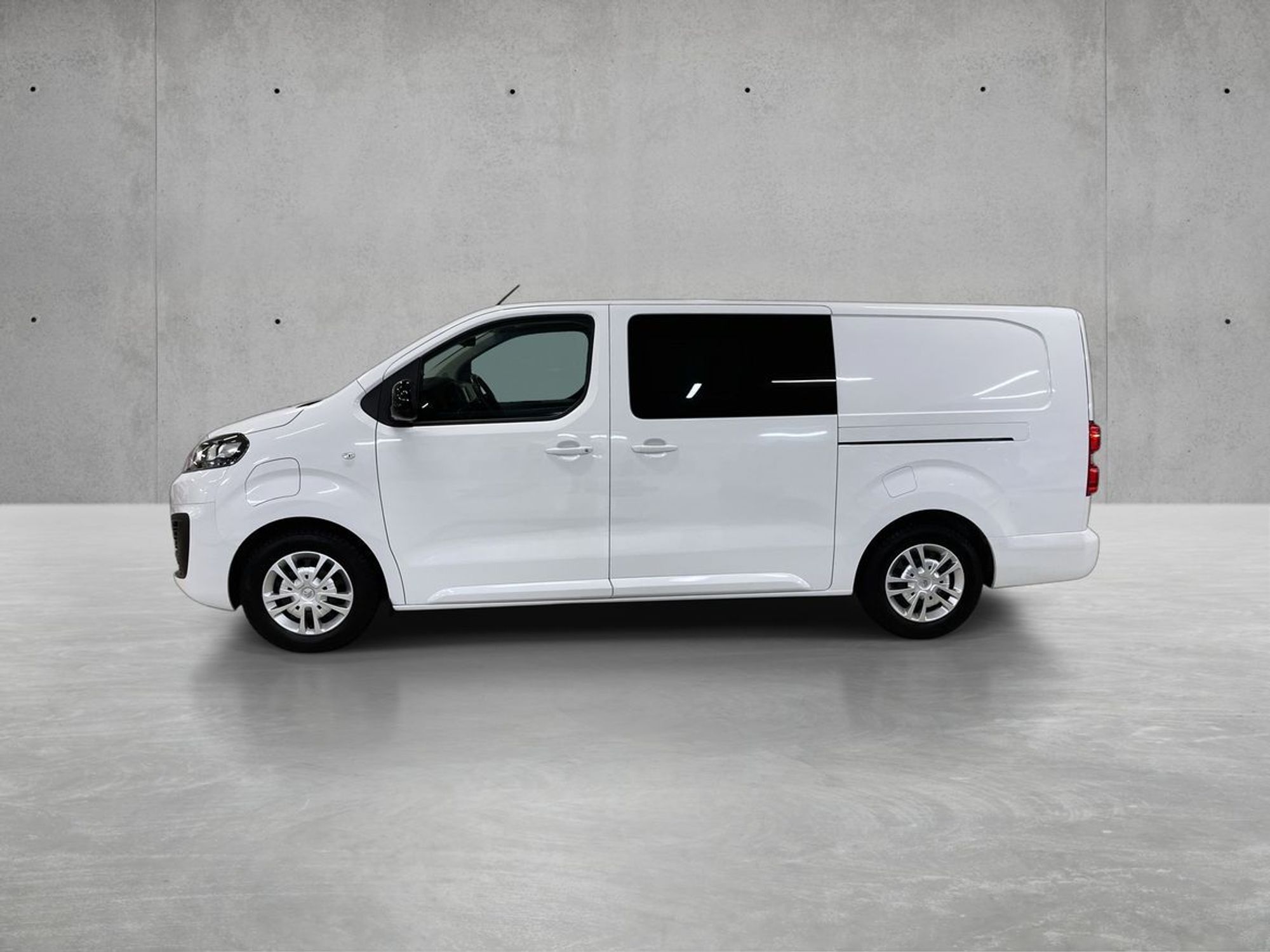Citroën ë-Jumpy 75, 136hp, 2022