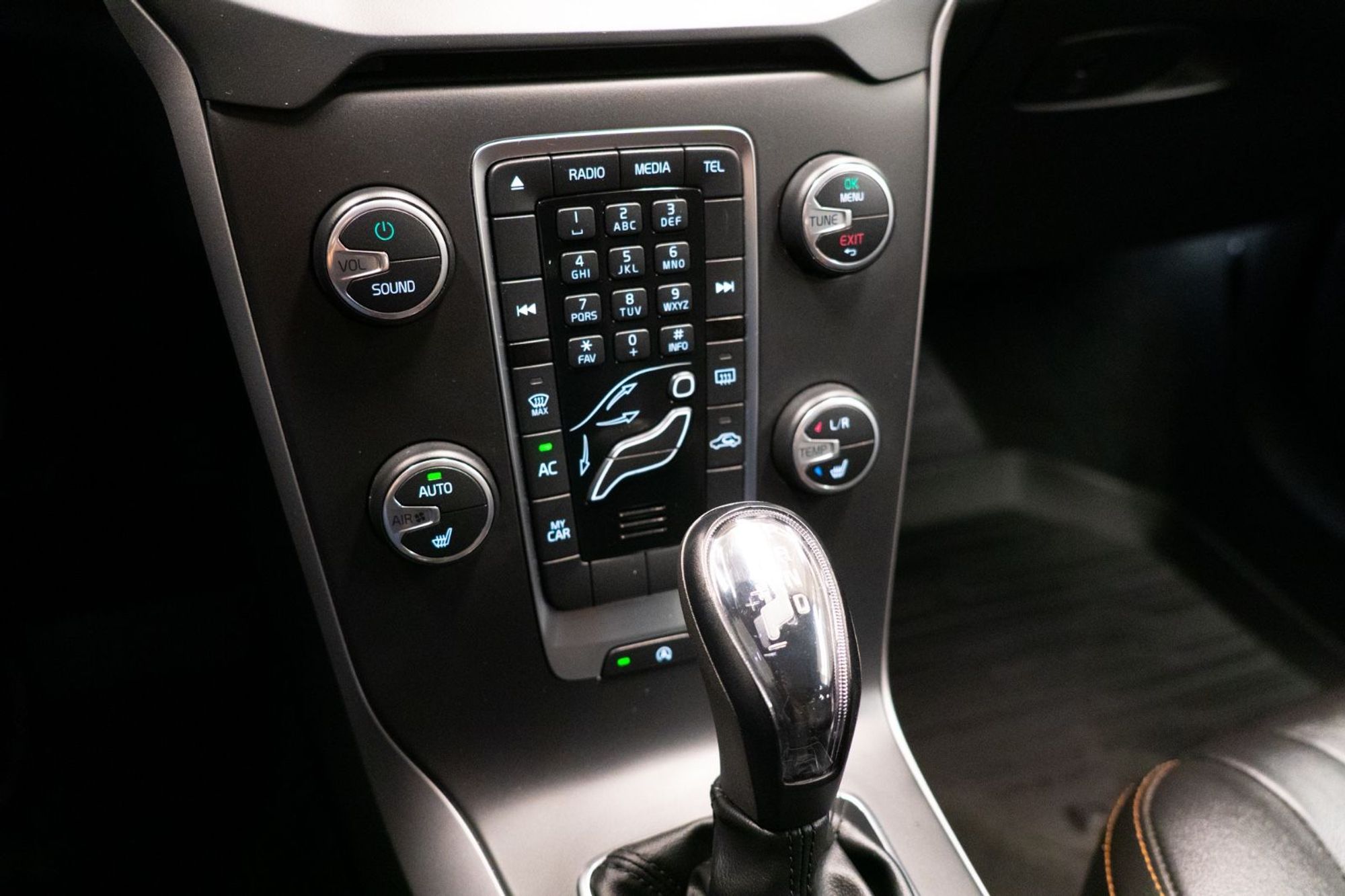 Volvo V40 Cross Country D2 Powershift, 115hk, 2015