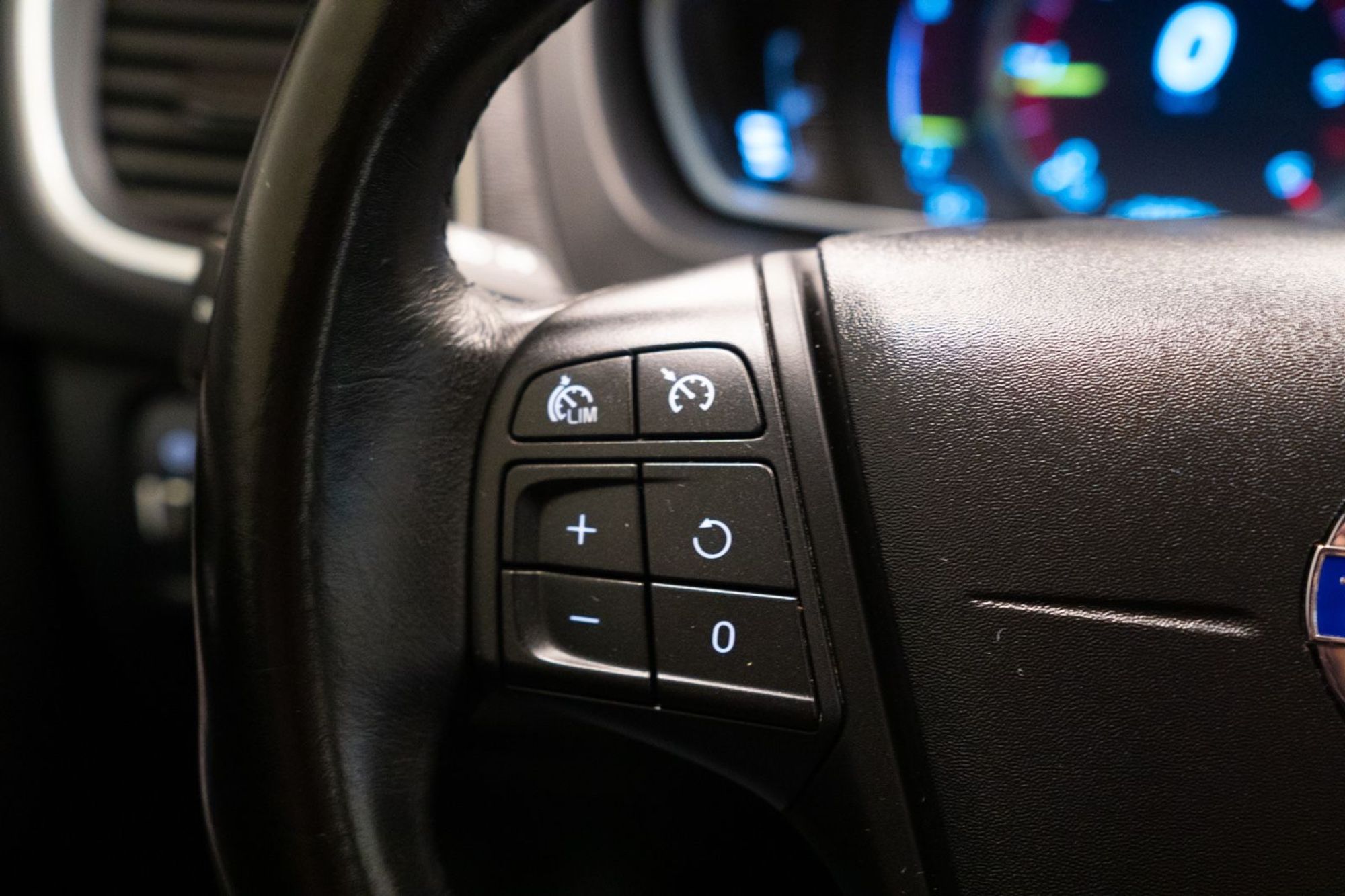 Volvo V40 Cross Country D2 Powershift, 115hk, 2015