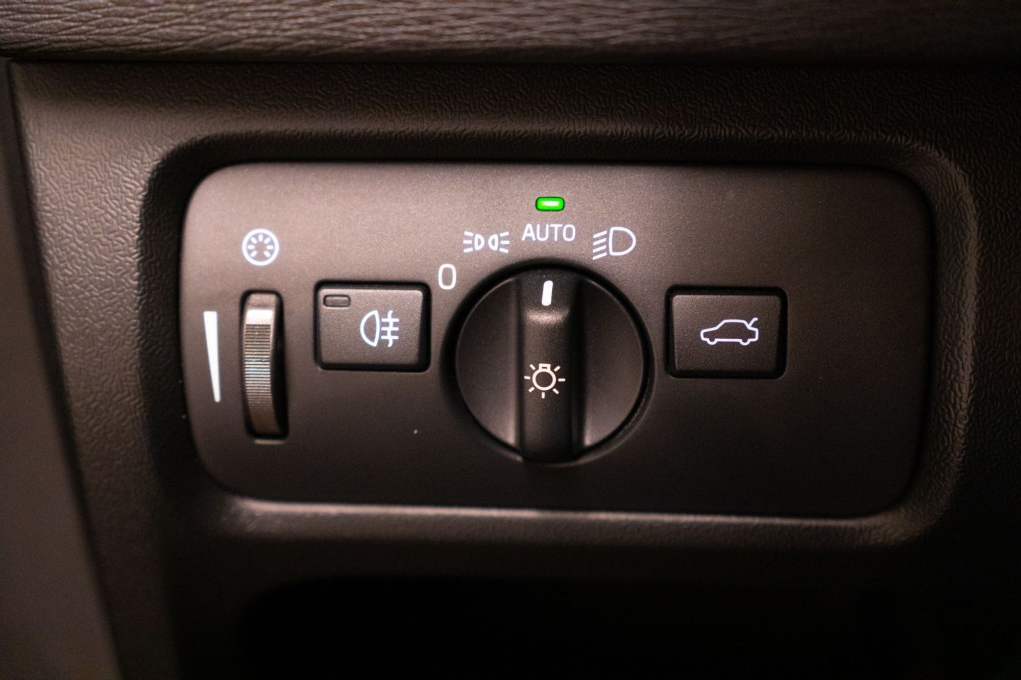 Volvo V40 Cross Country D2 Powershift, 115hk, 2015