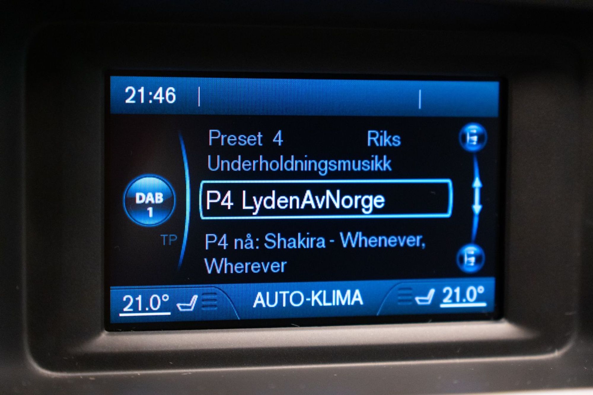 Volvo V40 Cross Country D2 Powershift, 115hk, 2015