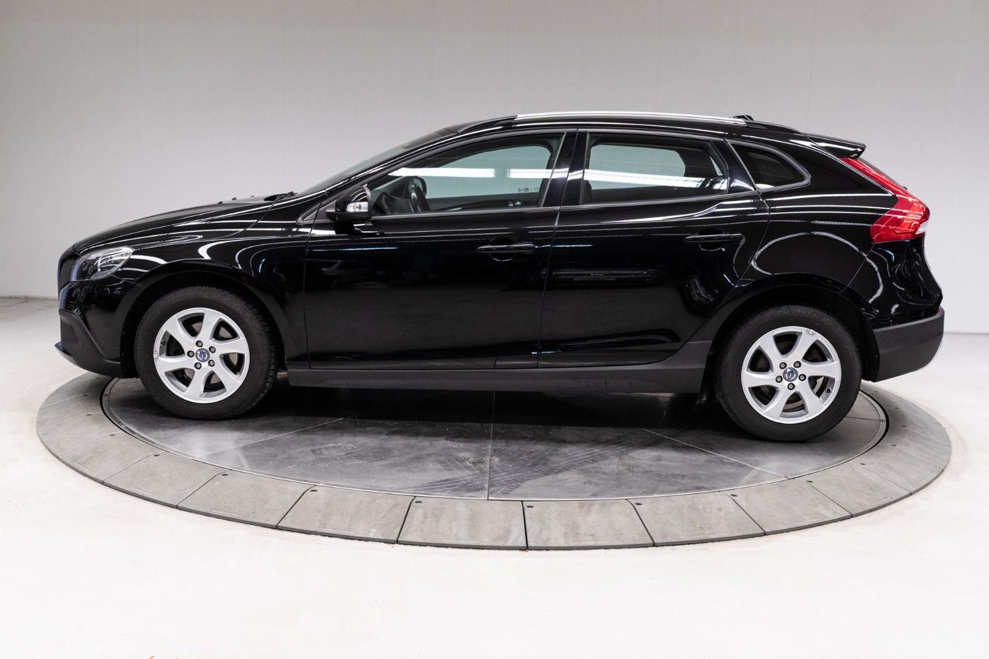 Volvo V40 Cross Country D2 Powershift, 115hk, 2015