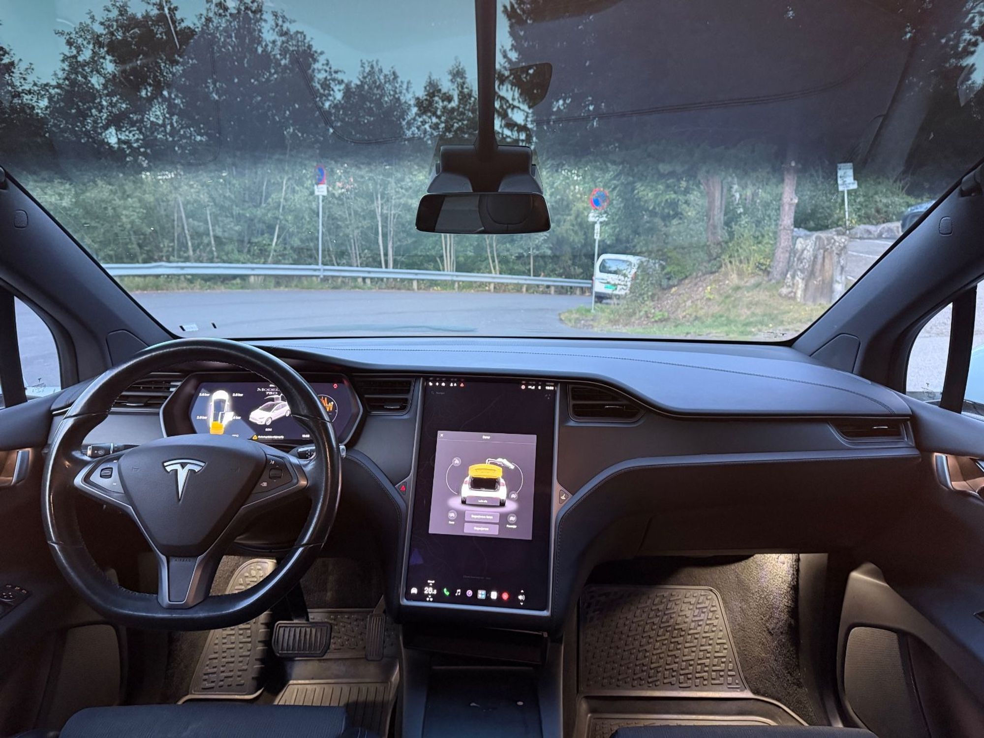 Tesla Model X 75D, 525hp, 2018