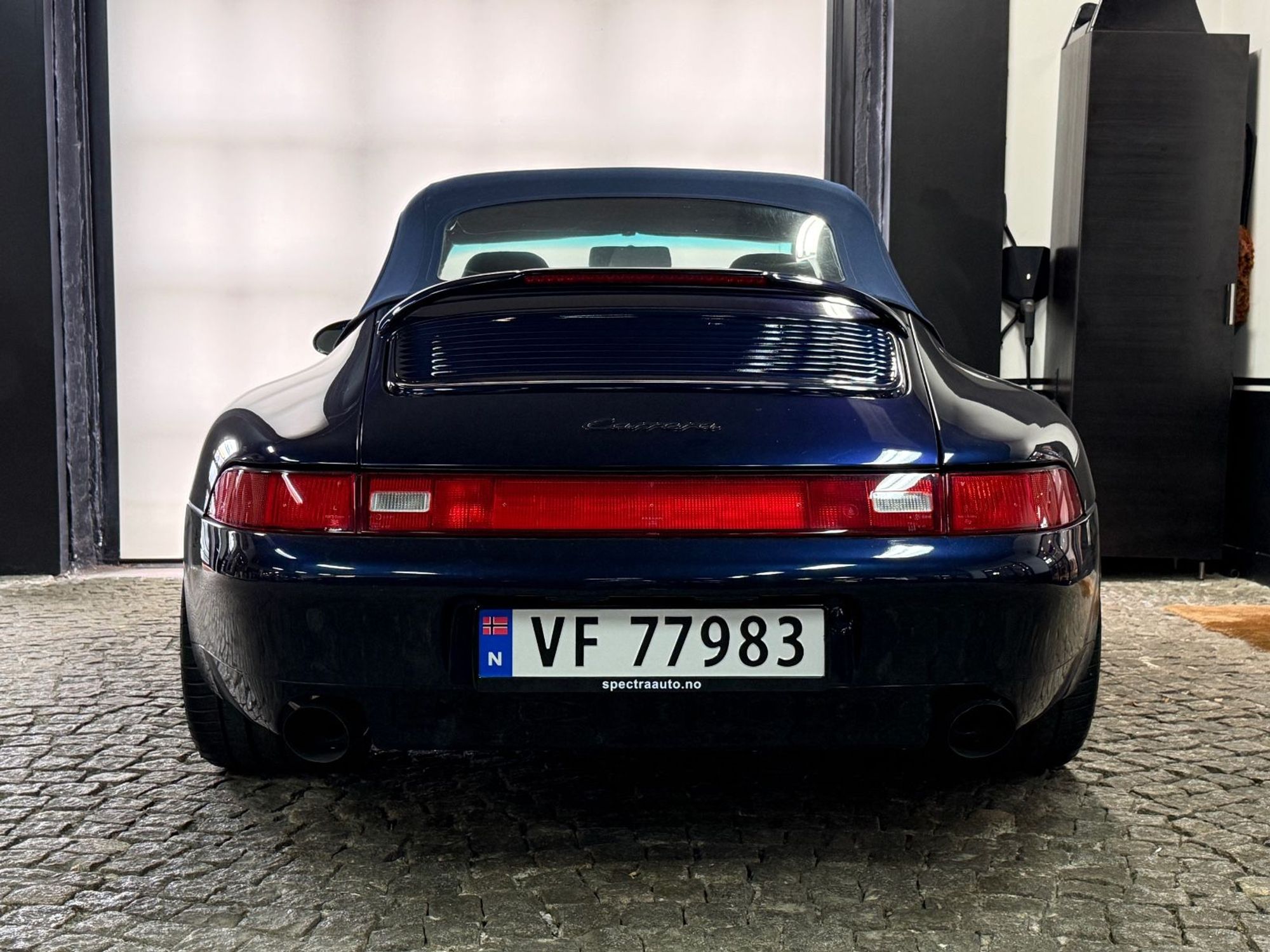 Porsche 911 Carrera Cabriolet Manual, 272hp, 1995