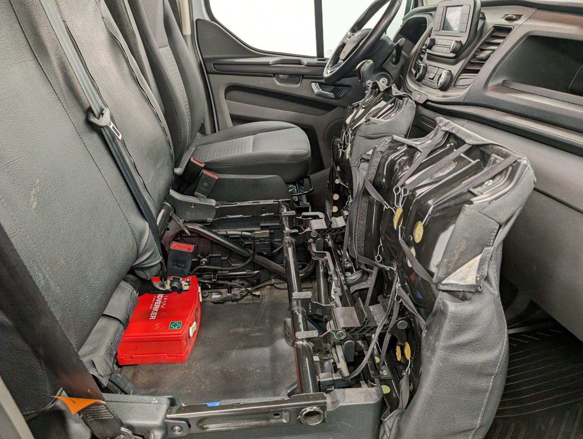 Ford Transit Custom 340 2.0 EcoBlue SelectShift, 6-trins, 130ps, 2020