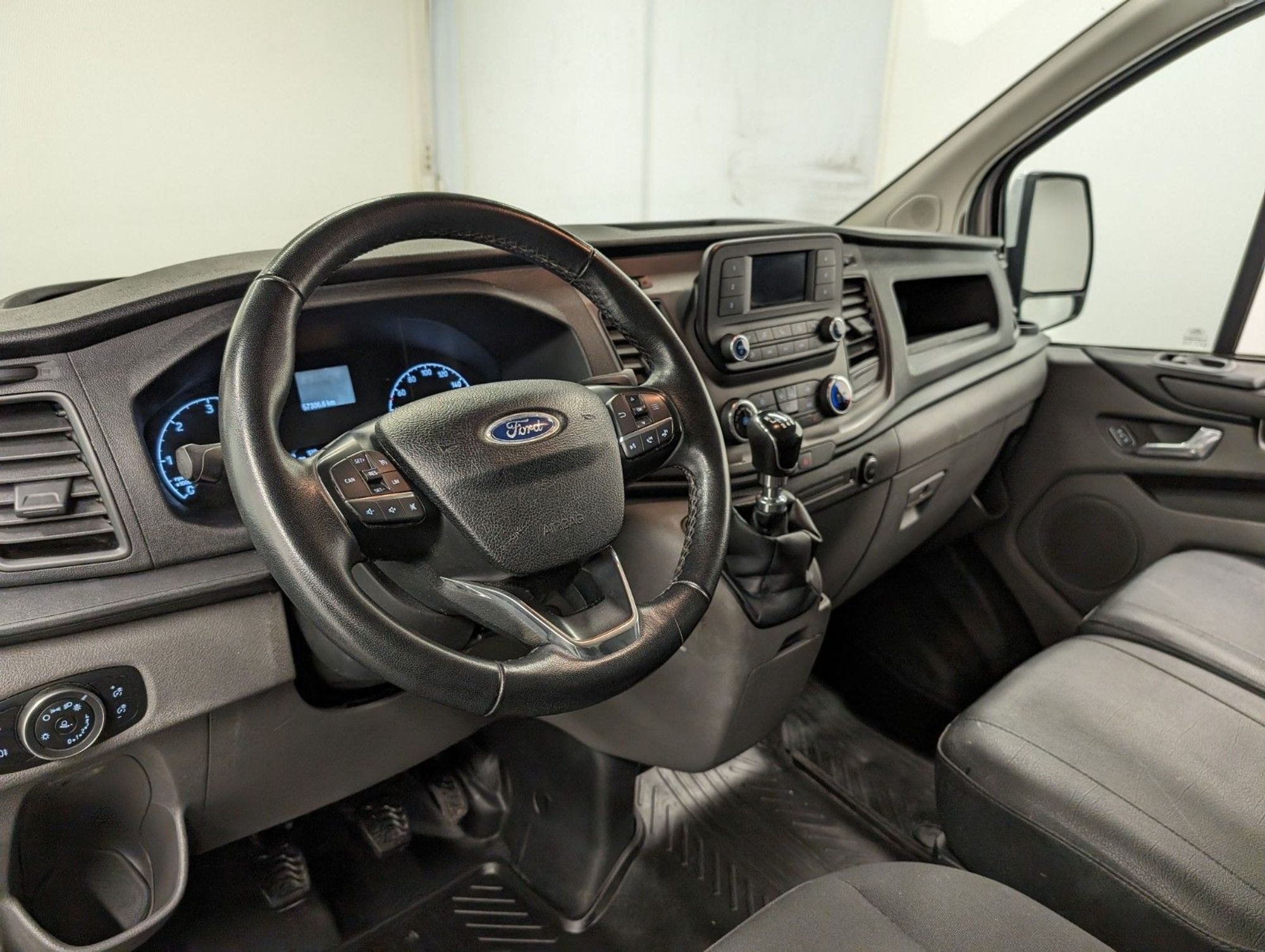 Ford Transit Custom 340 2.0 EcoBlue SelectShift, 6-trins, 130ps, 2020